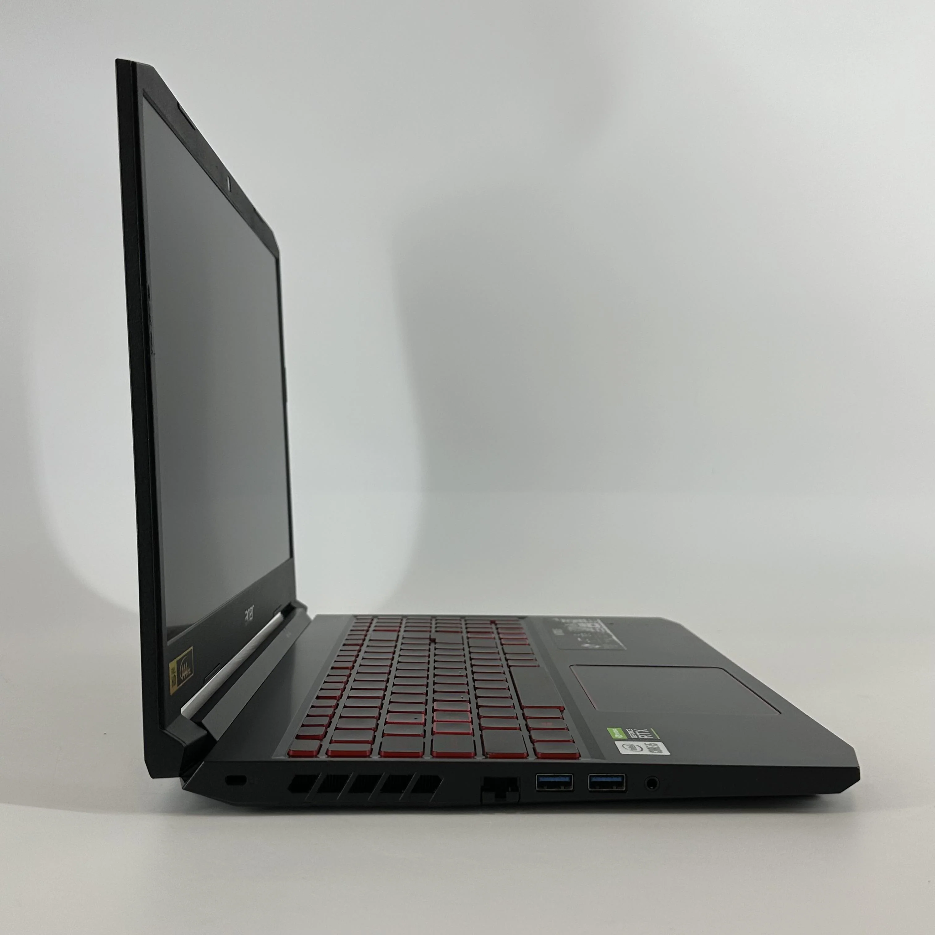 Acer Nitro 5 15.6 Black 2.5 GHz Intel Core i5 10th Gen. 16GB RAM 1TB Solid State Drive 256GB Solid State Drive NVIDIA GeForce RTX 3050 4 GB - Image 3