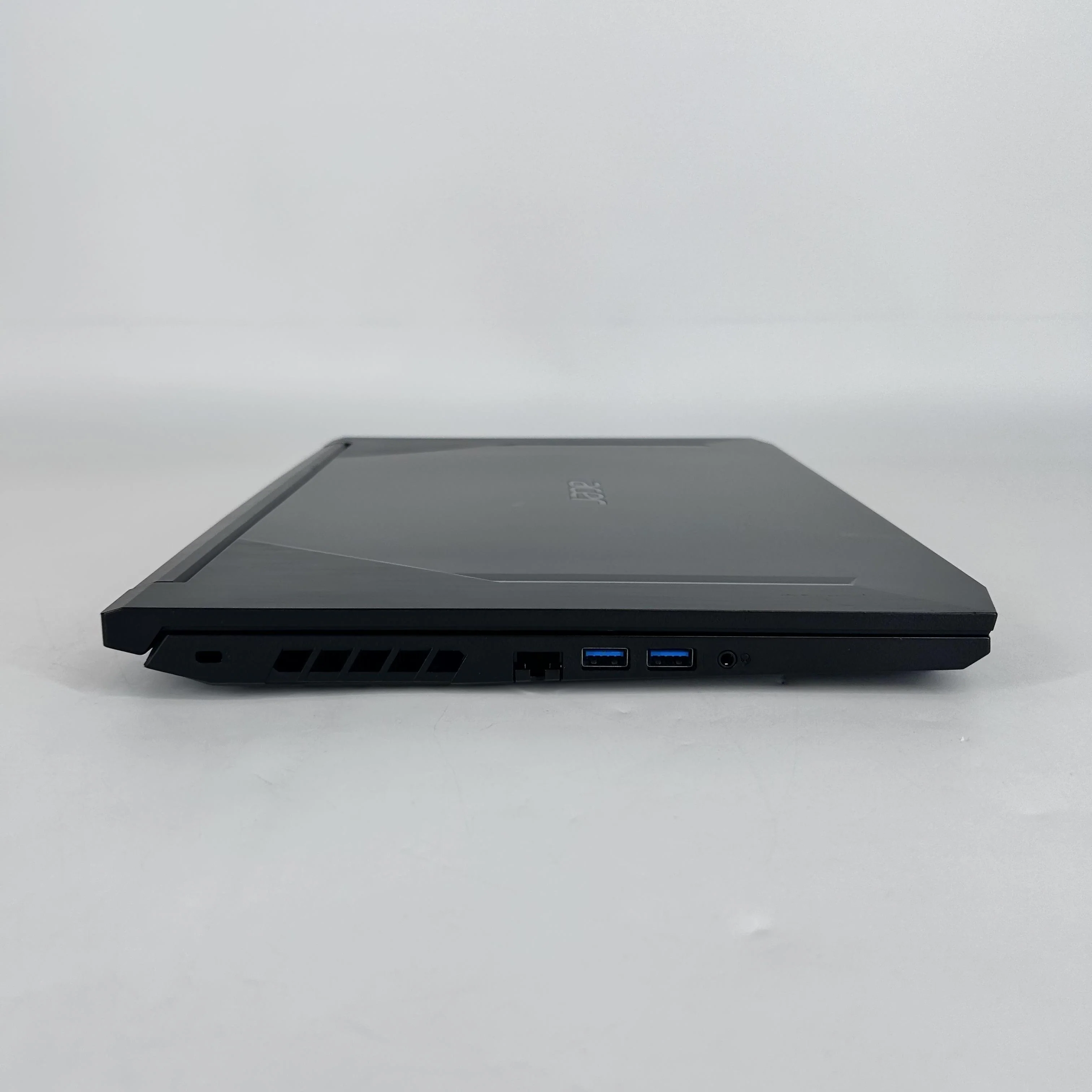 Acer Nitro 5 15.6 Black 2.5 GHz Intel Core i5 10th Gen. 8GB RAM 512GB Solid State Drive NVIDIA GeForce GTX 1650 4 GB - Image 8