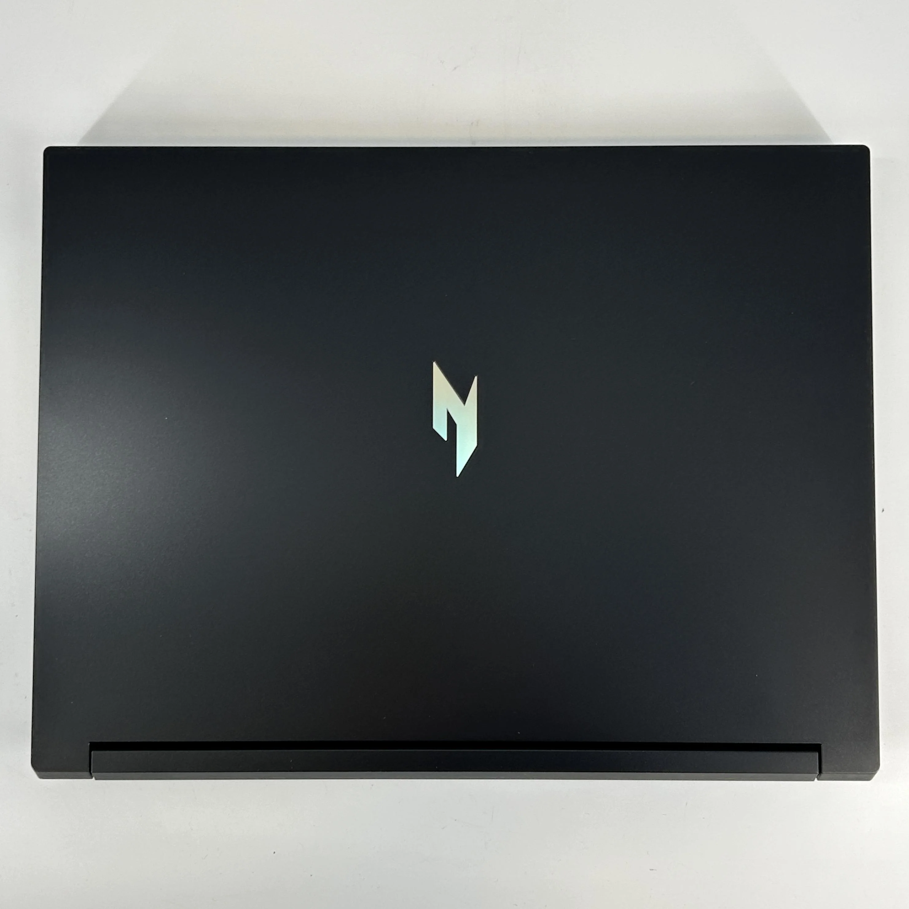 Acer Nitro V 16 Black 4.3 GHz AMD Ryzen 5 230 16GB RAM 512GB Solid State Drive NVIDIA GeForce RTX 5050 8 GB - Image 5