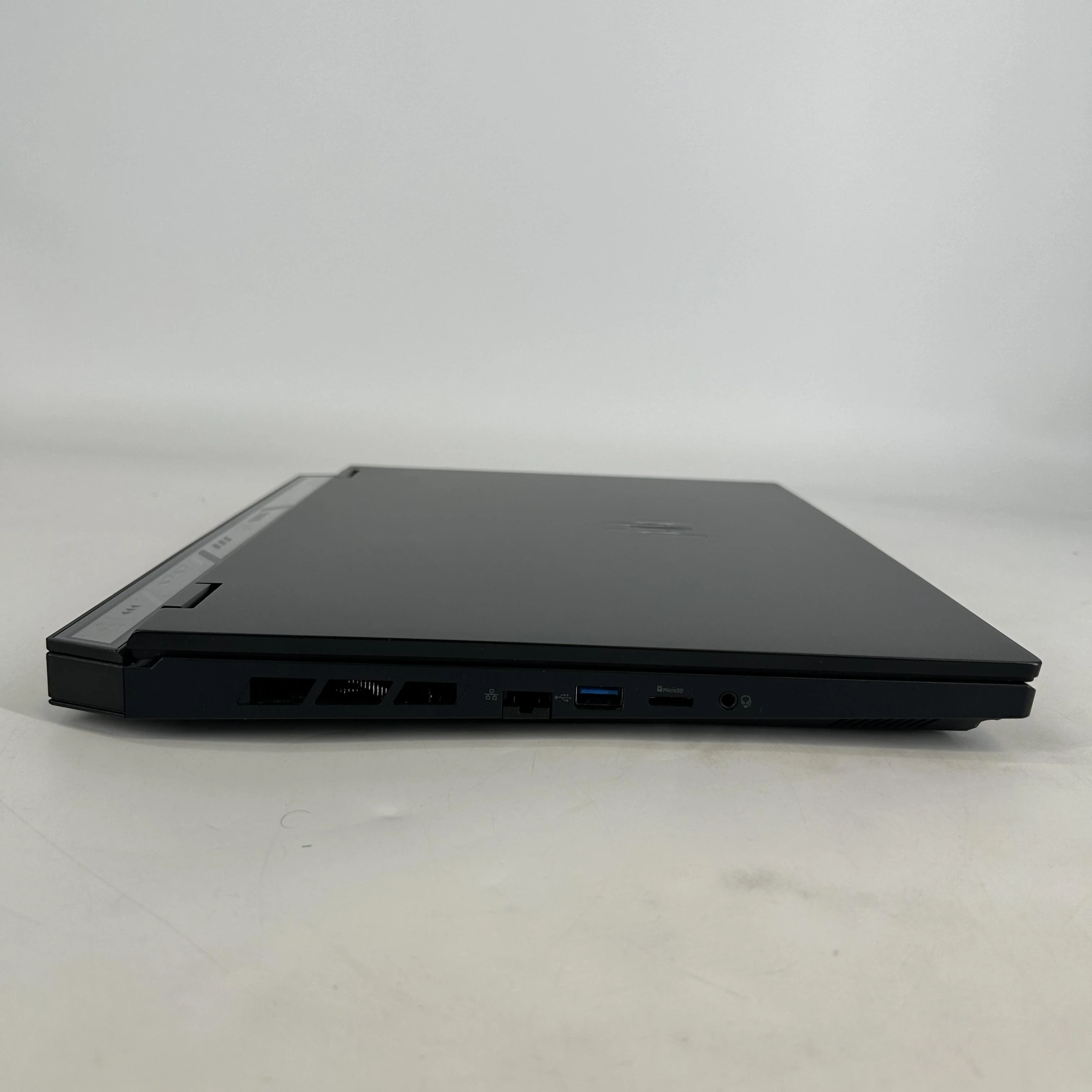 Acer Predator Helios Neo 16 16 Blue 2.2 GHz Intel Core i9 14th Gen. 64GB RAM 1TB Solid State Drive NVIDIA GeForce RTX 4060 8 GB - Image 9