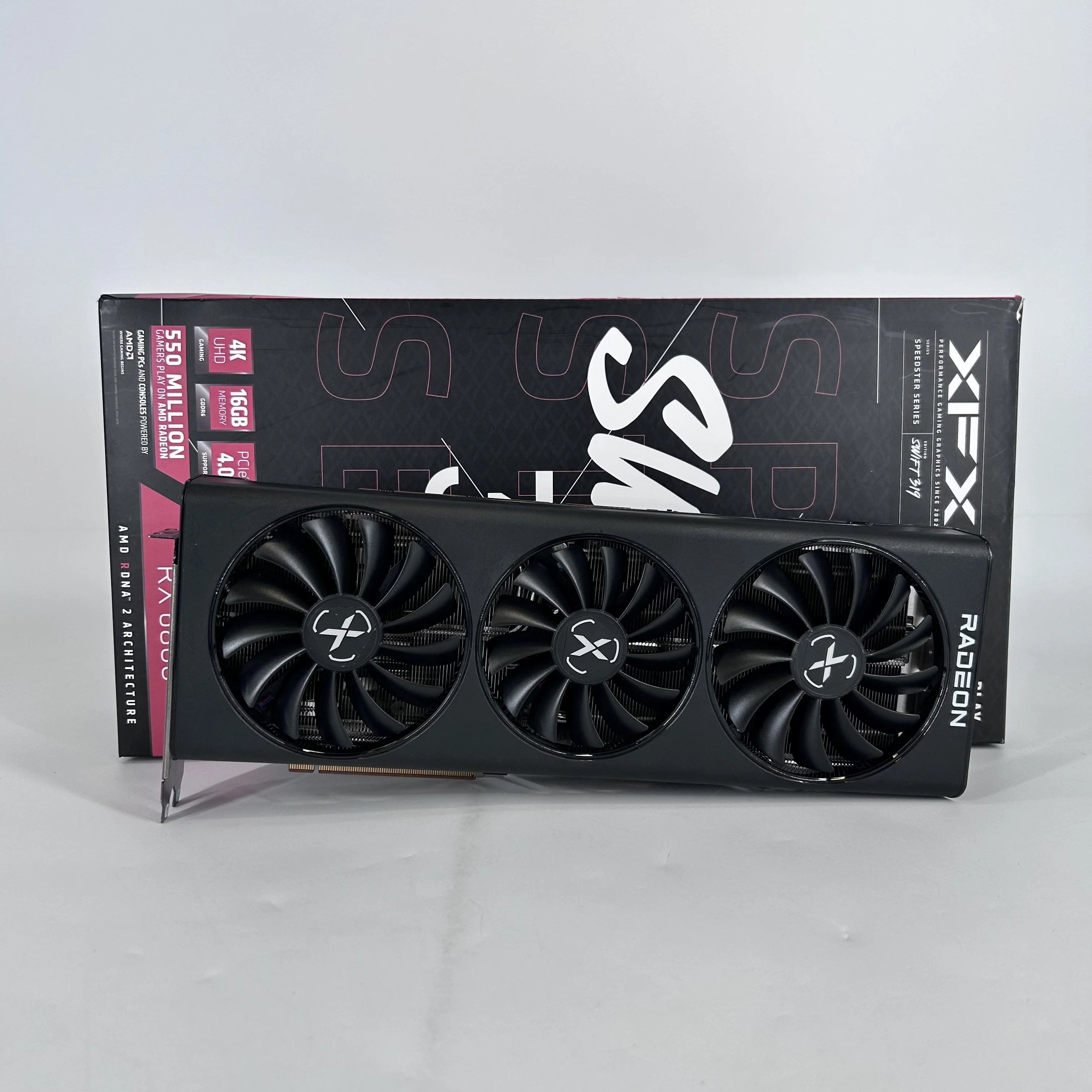 AMD Radeon RX 6800 16GB RAM