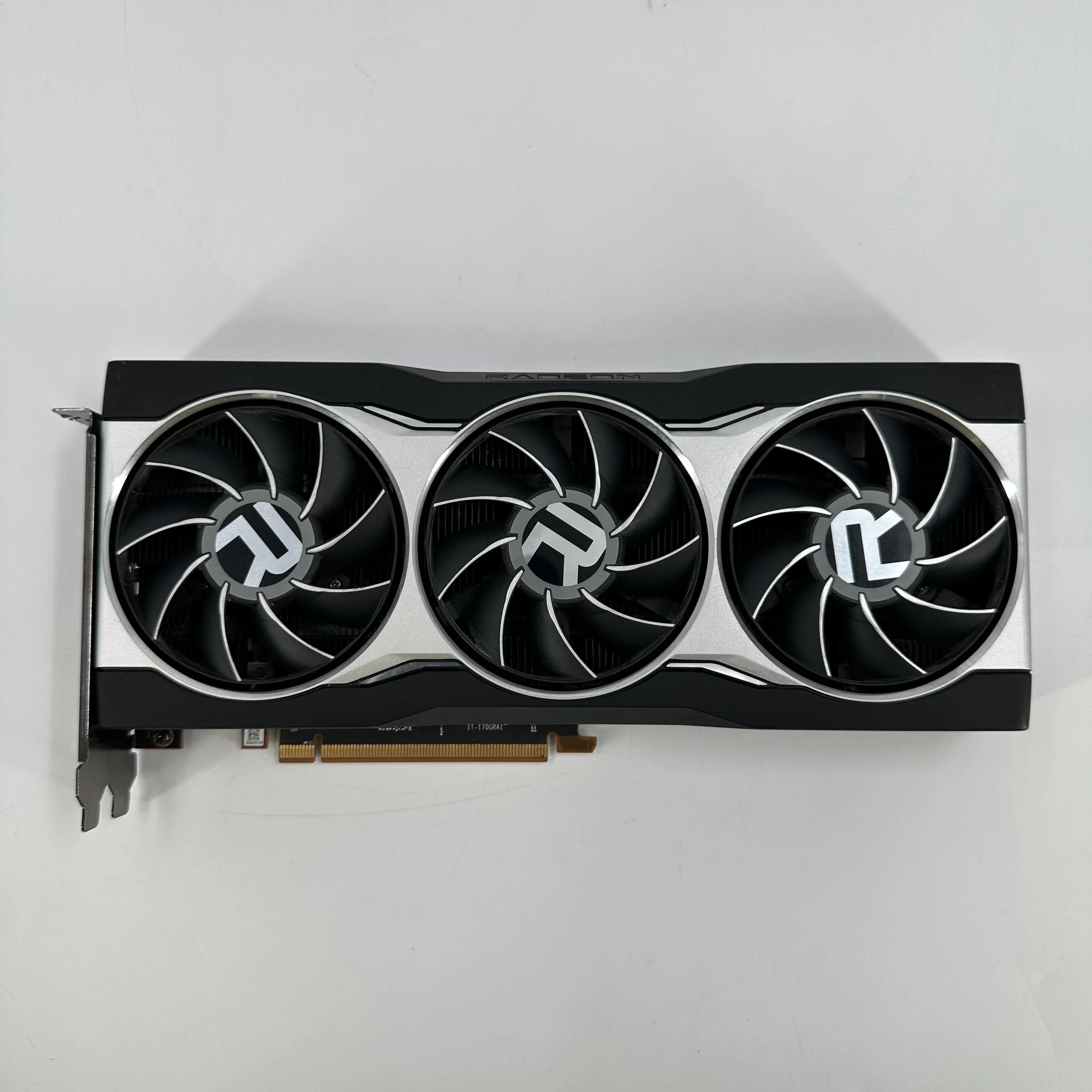 AMD Radeon RX 6800 16GB RAM