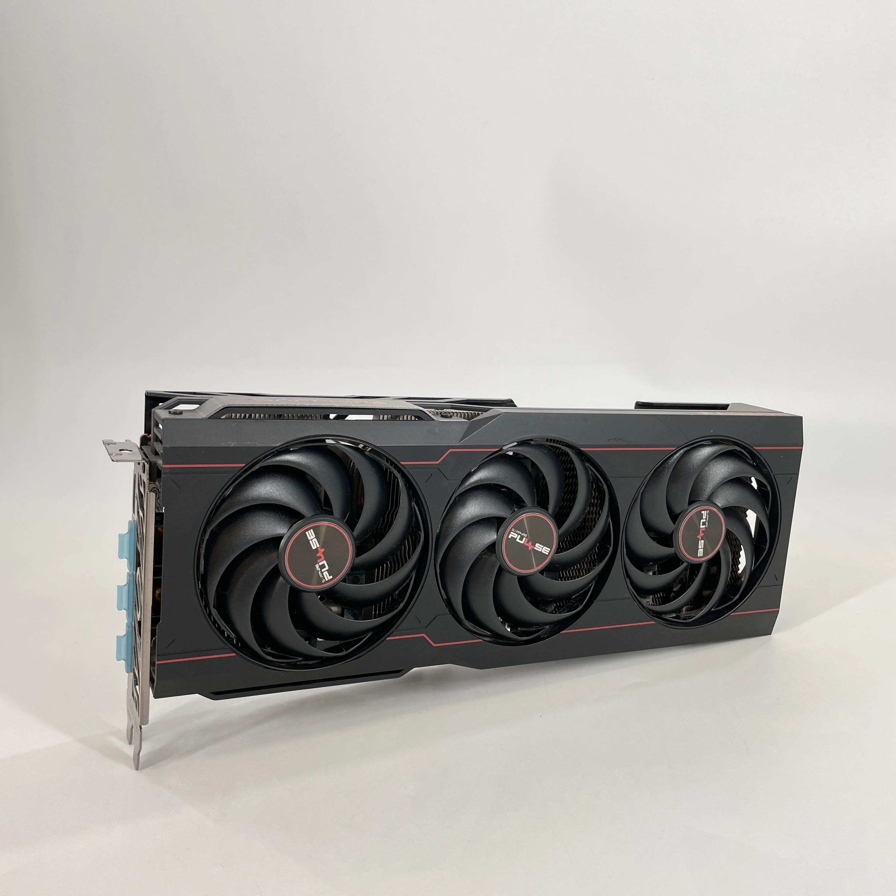 AMD Radeon RX 6800 16GB RAM - Image 2