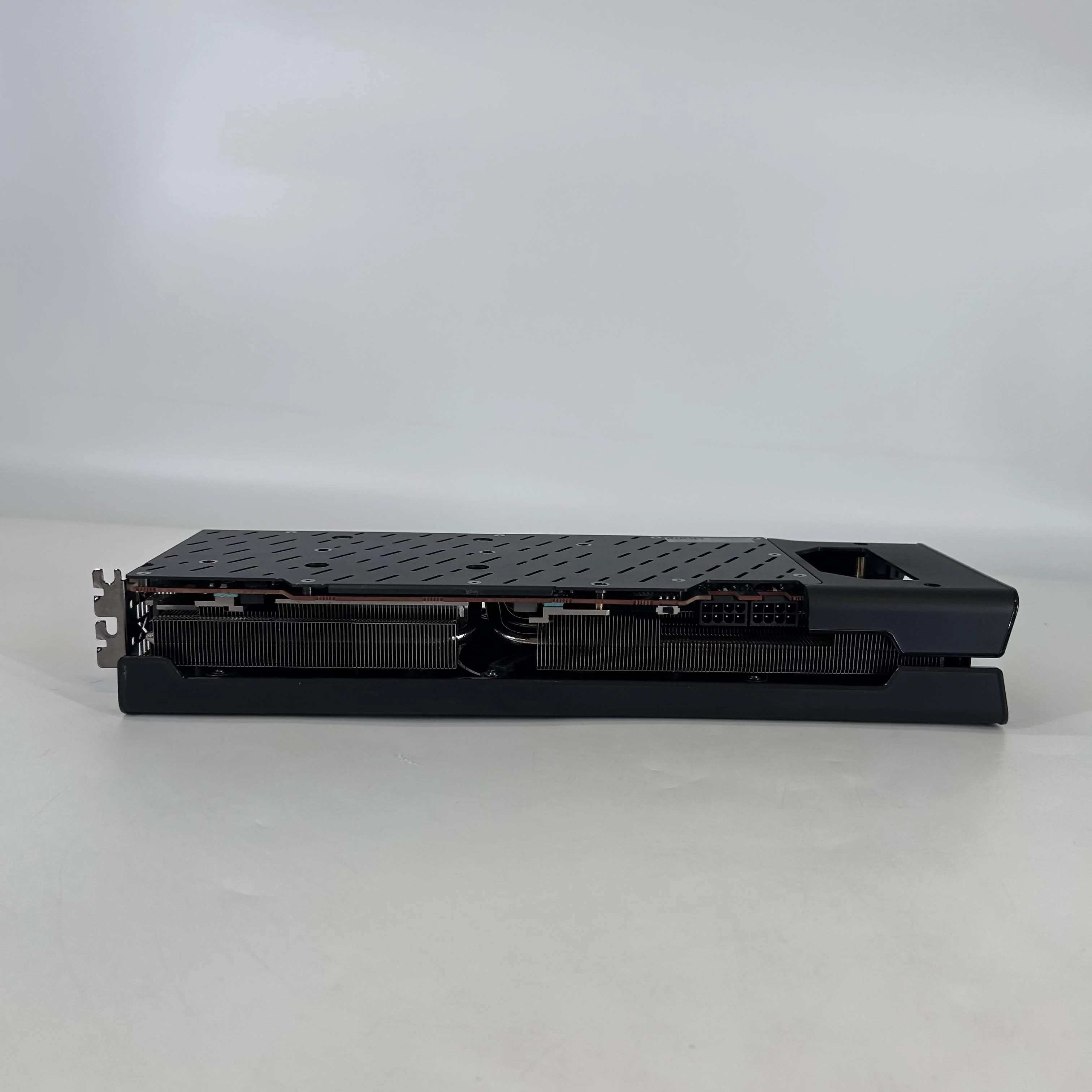 AMD Radeon RX 6900 XT 16GB RAM - Image 3