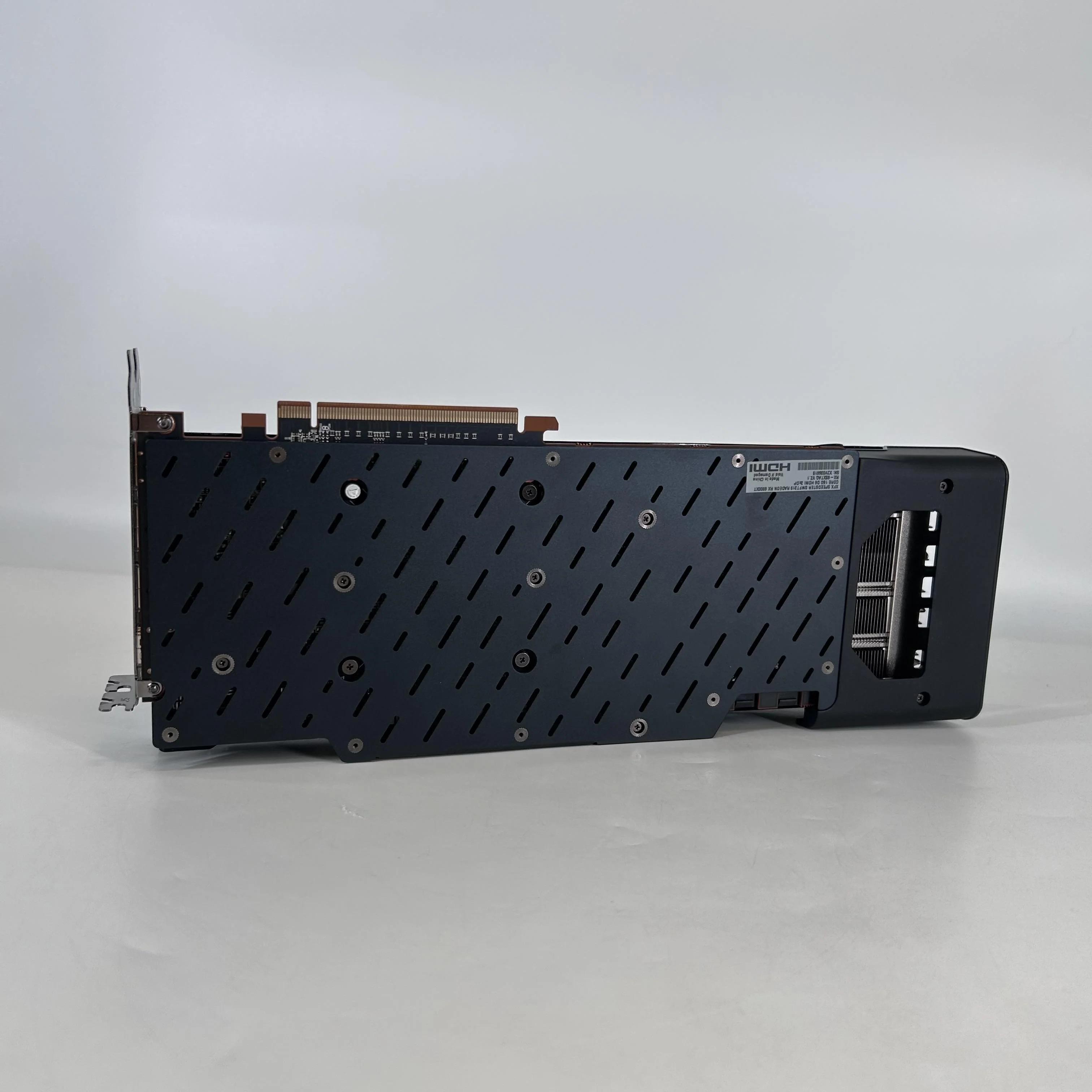 AMD Radeon RX 6900 XT 16GB RAM - Image 6