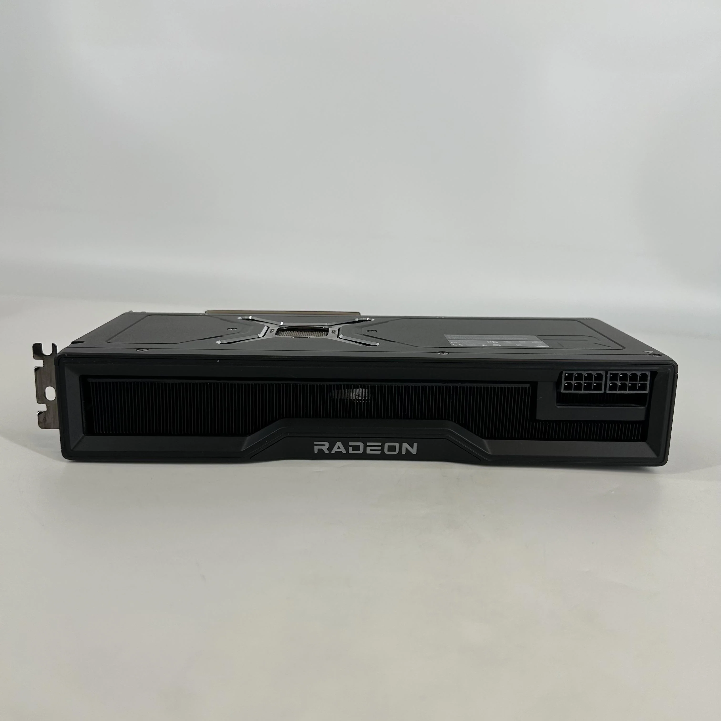 AMD Radeon RX 6950 XT 16GB RAM - Image 3