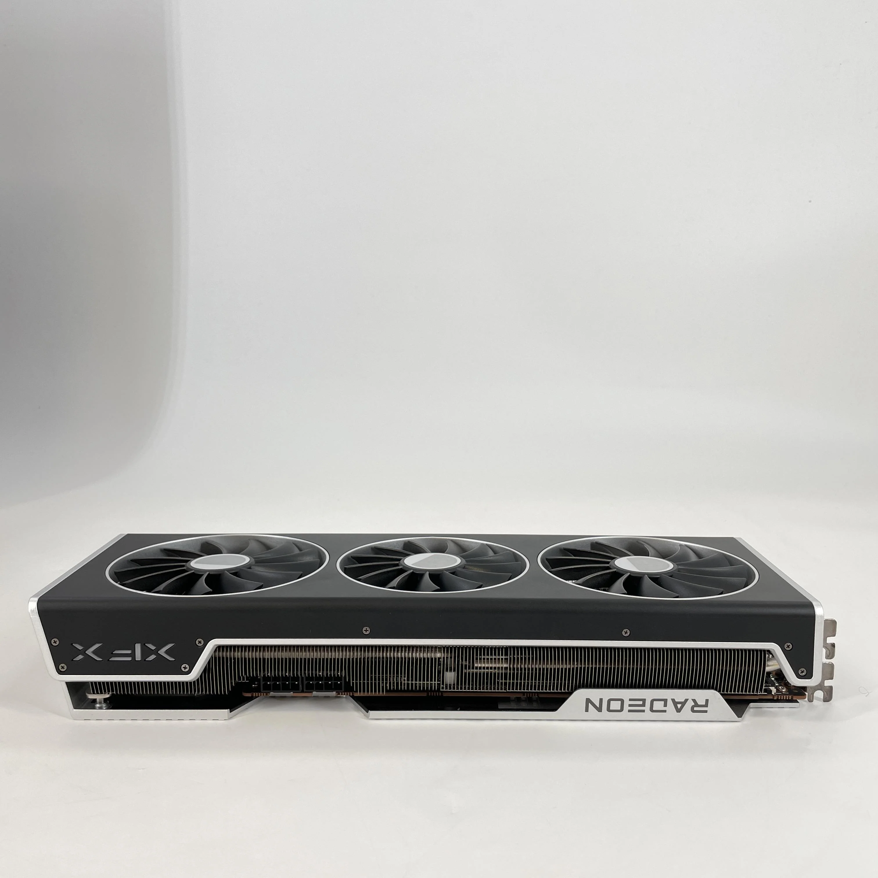AMD Radeon RX 7800 XT 16GB RAM - Image 7