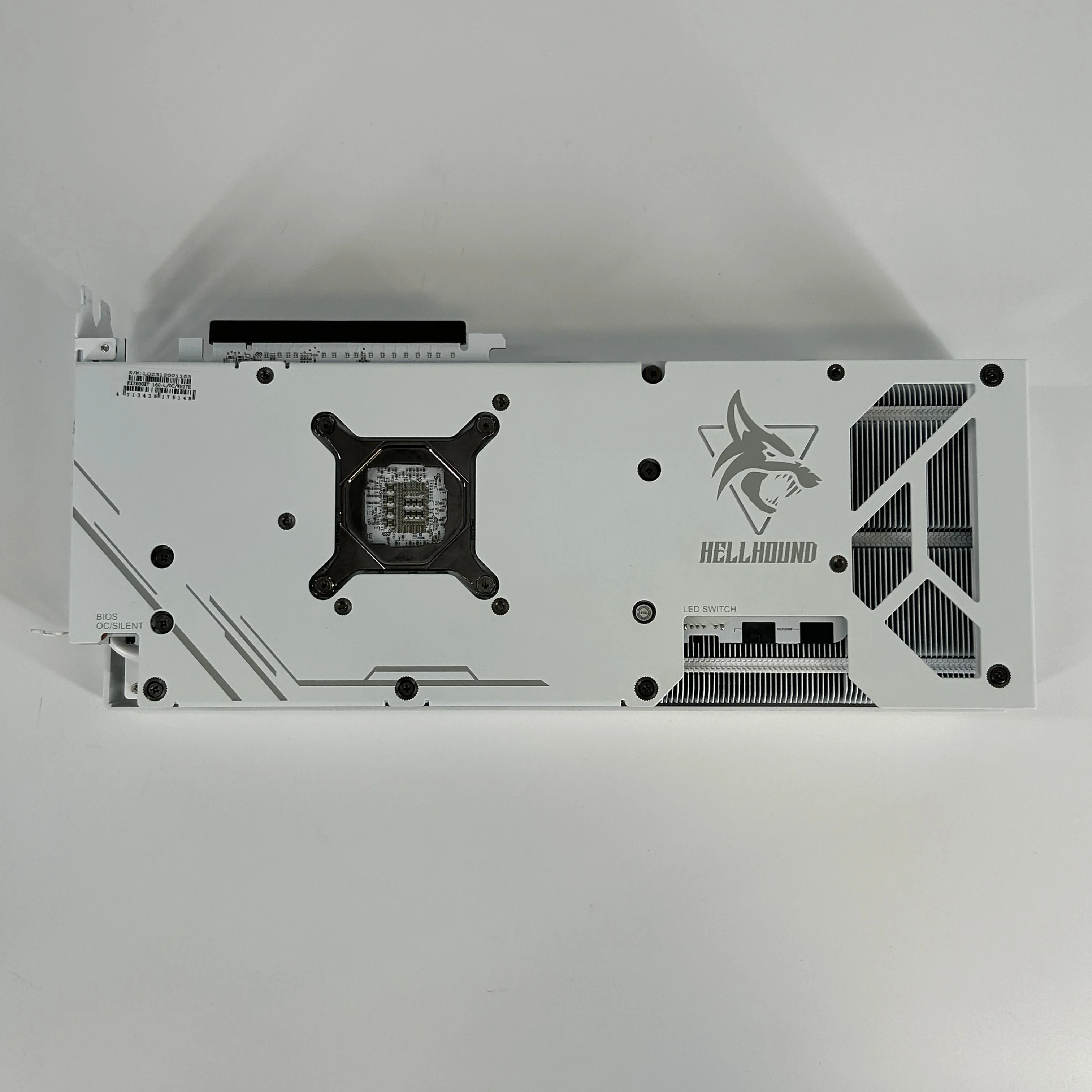 AMD Radeon RX 7800 XT 16GB RAM - Image 6
