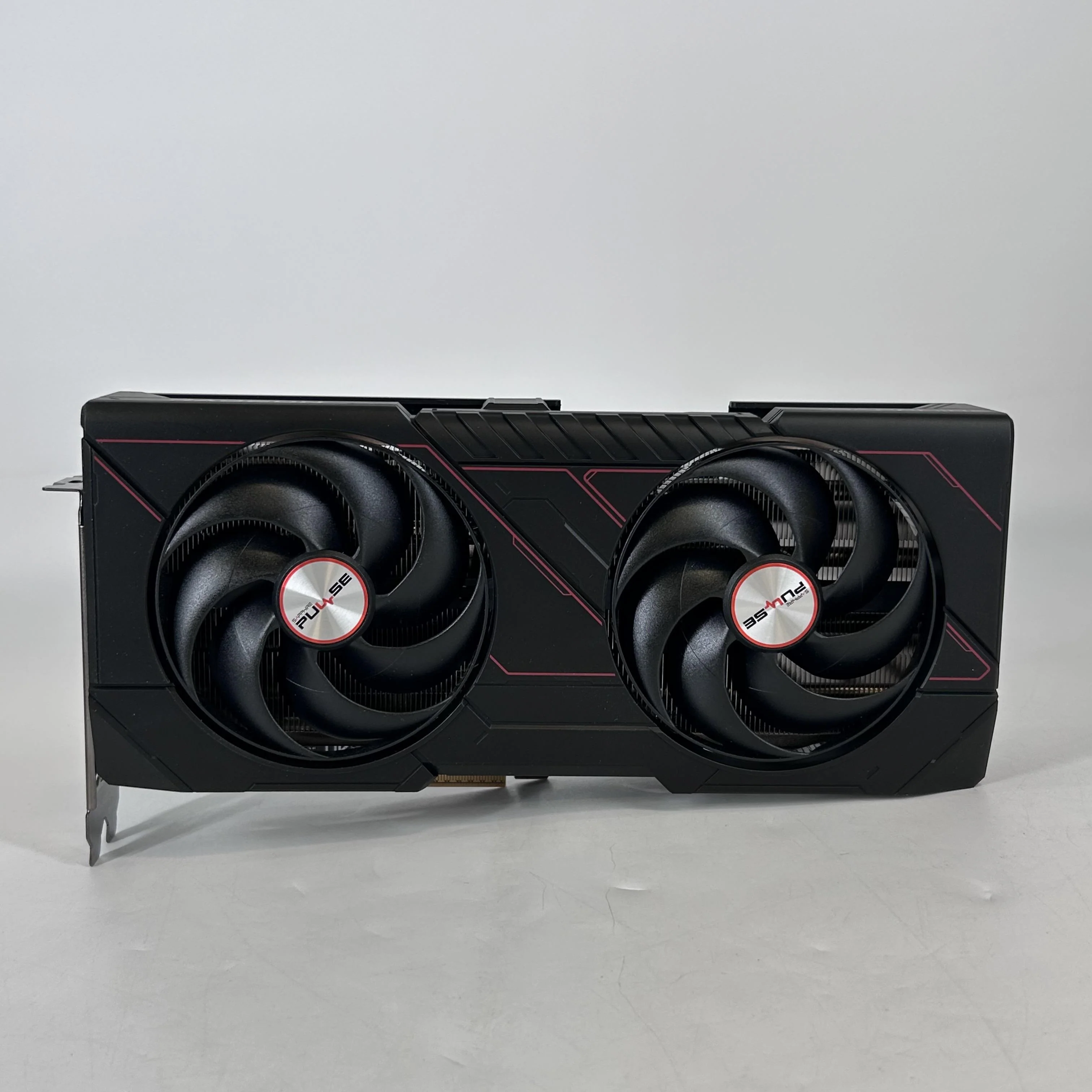 AMD Radeon RX 9070 16GB RAM - Image 2