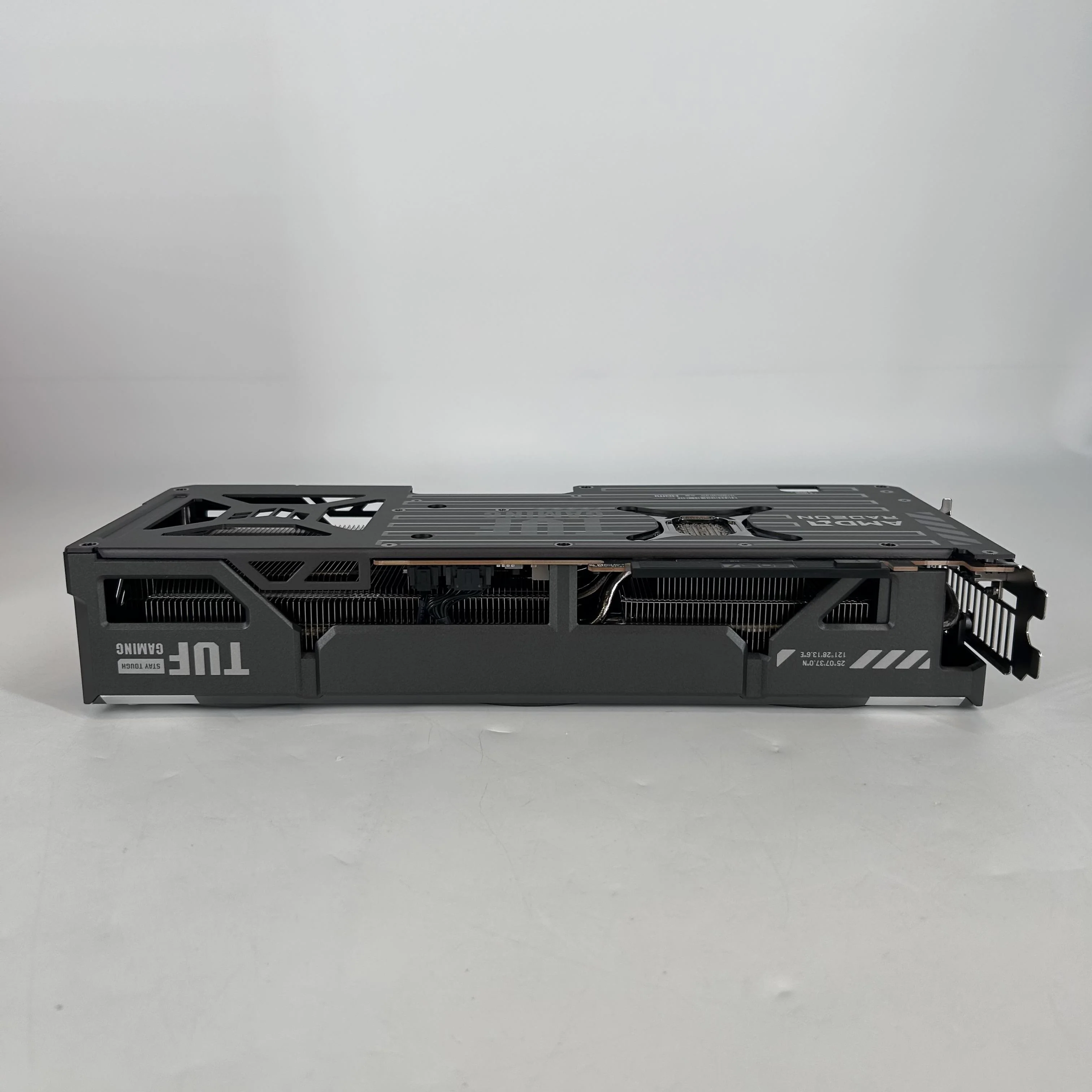 AMD Radeon RX 9070 XT 16GB RAM - Image 3