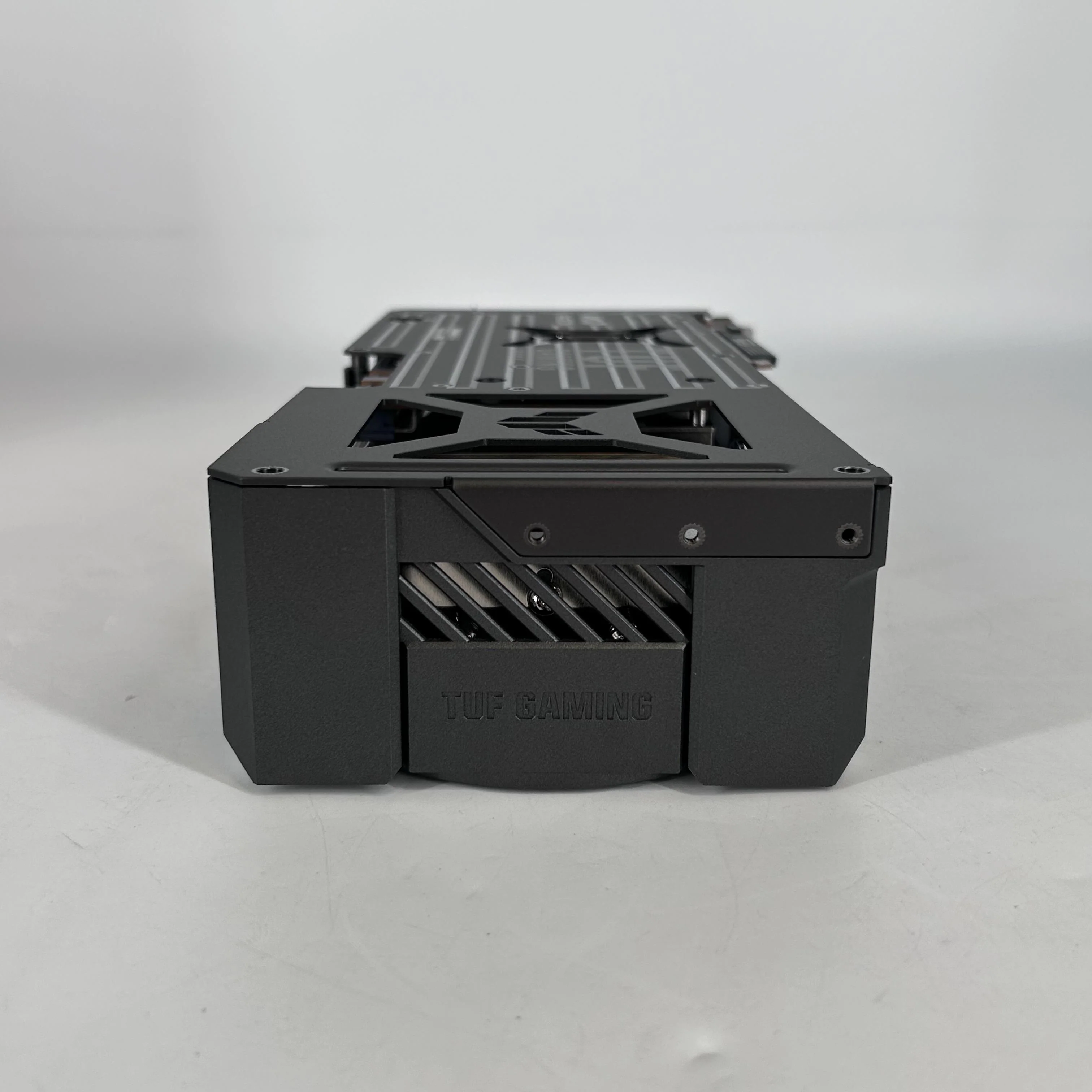 AMD Radeon RX 9070 XT 16GB RAM - Image 4