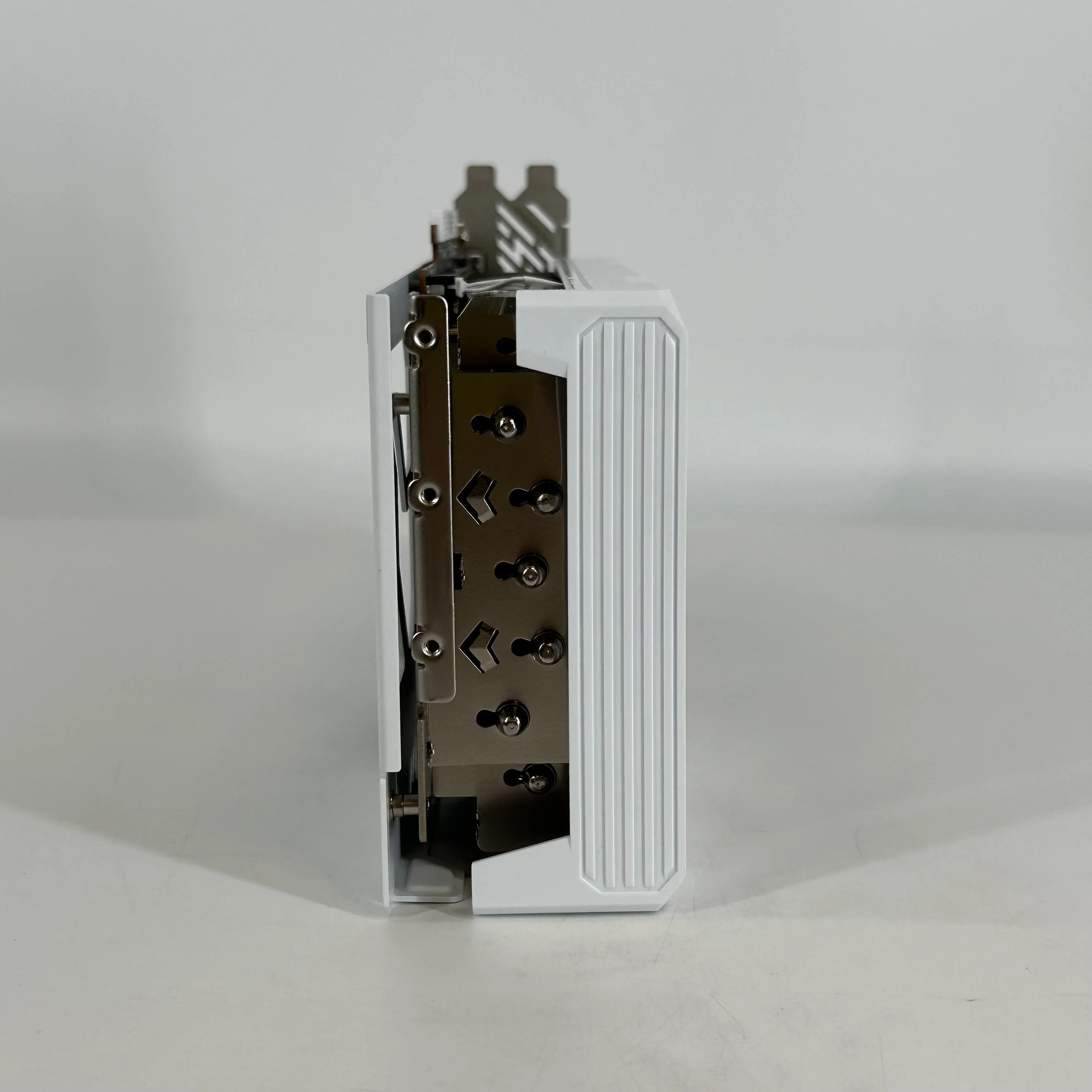 AMD Radeon RX 9070 XT 16GB RAM - Image 3