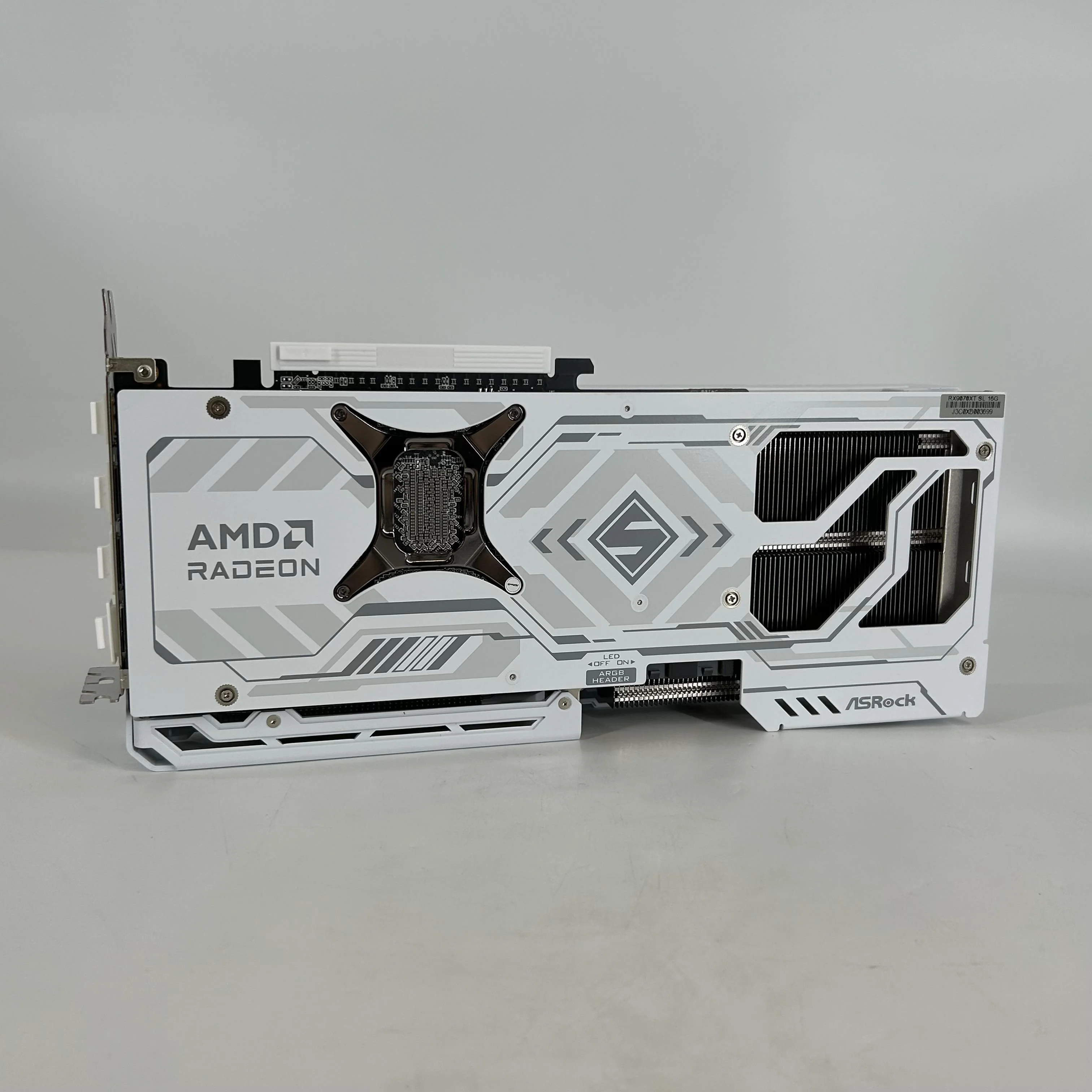 AMD Radeon RX 9070 XT 16GB RAM - Image 4