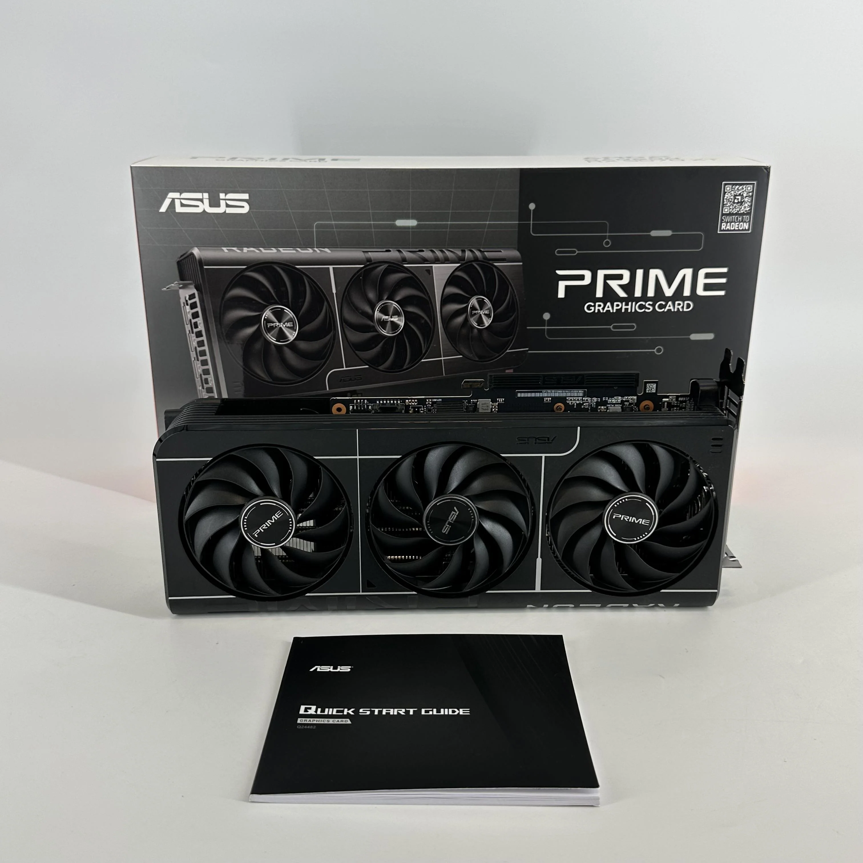 AMD Radeon RX 9070 XT 16GB RAM - Image 11