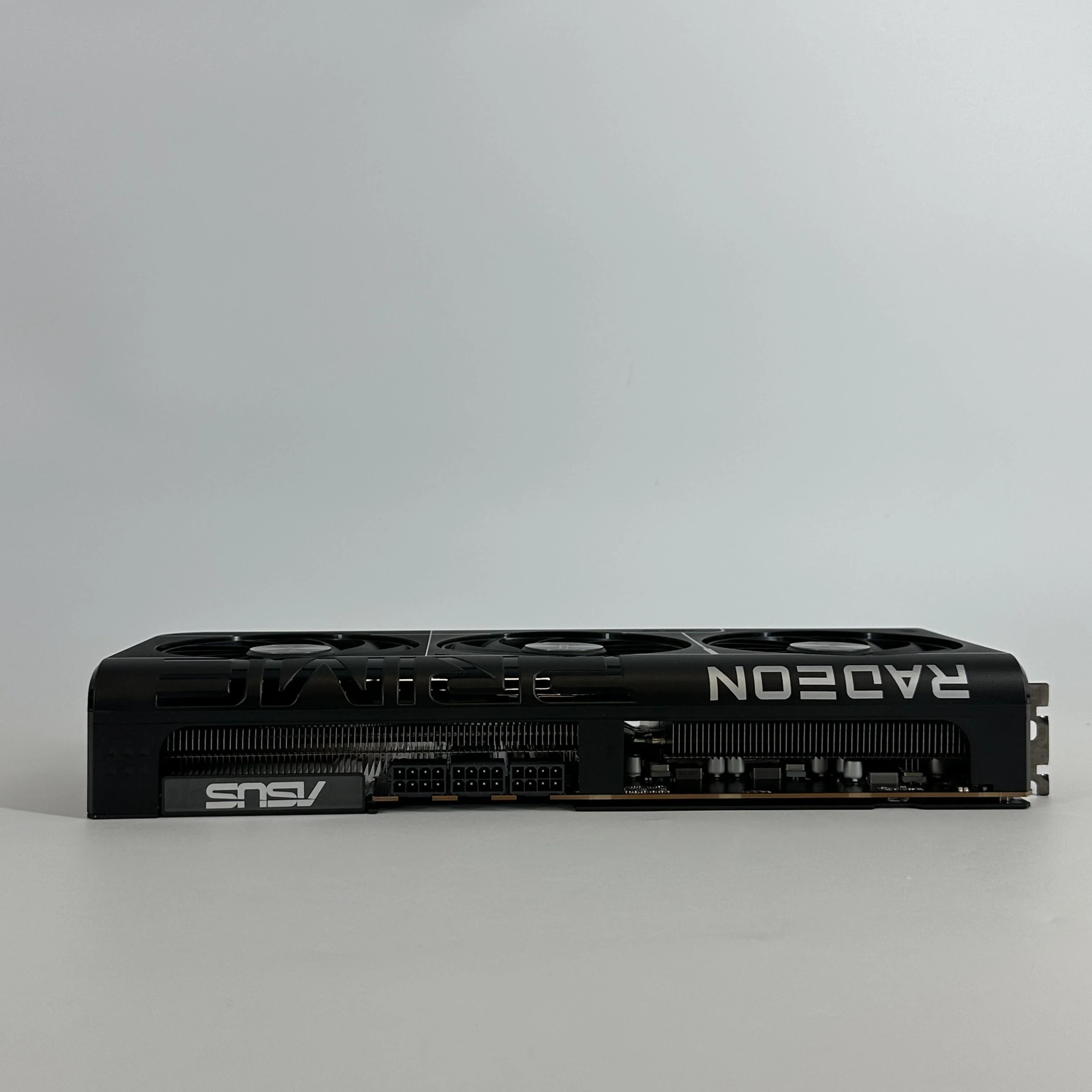 AMD Radeon RX 9070 XT 16GB RAM - Image 7