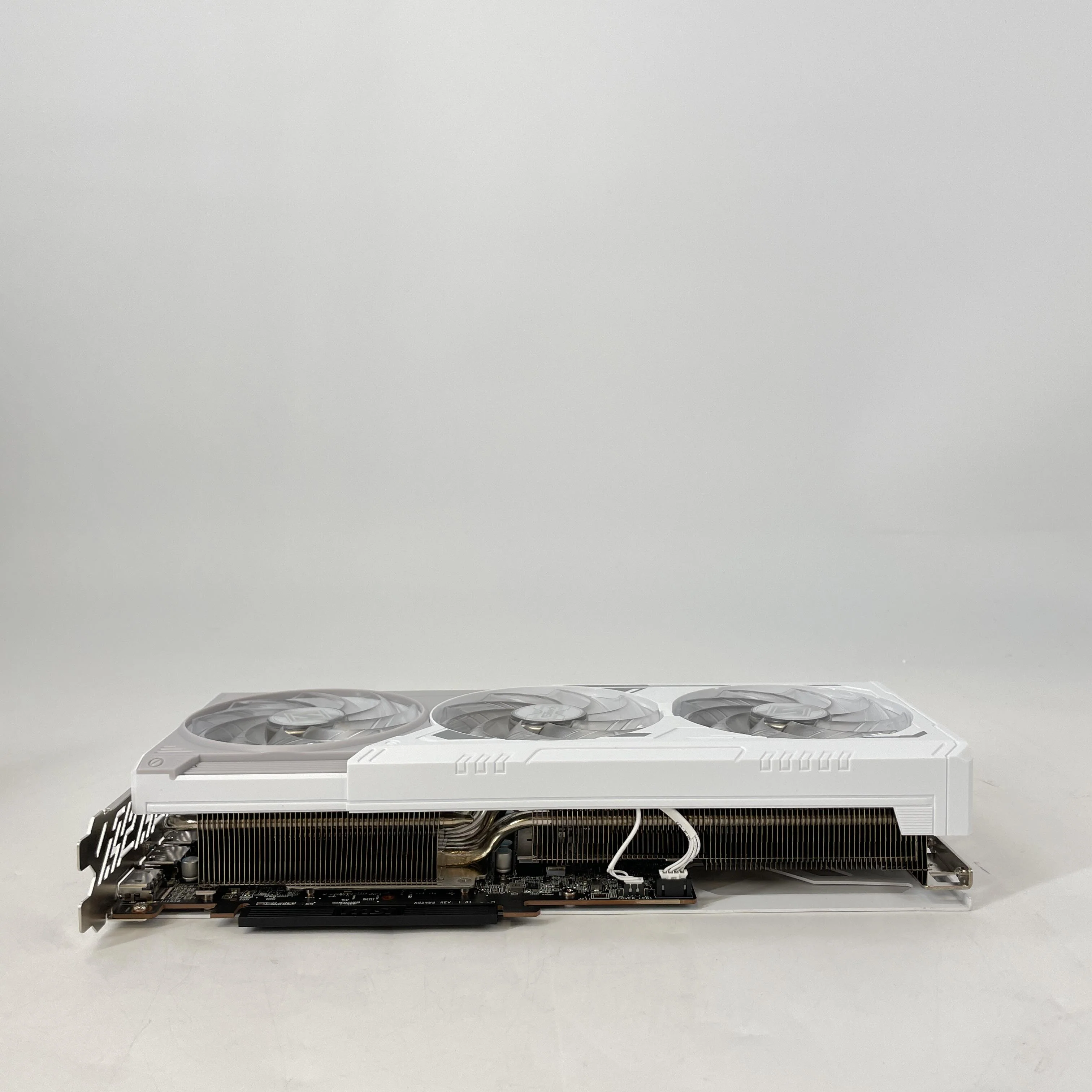 AMD Radeon RX 9070 XT 16GB RAM - Image 3