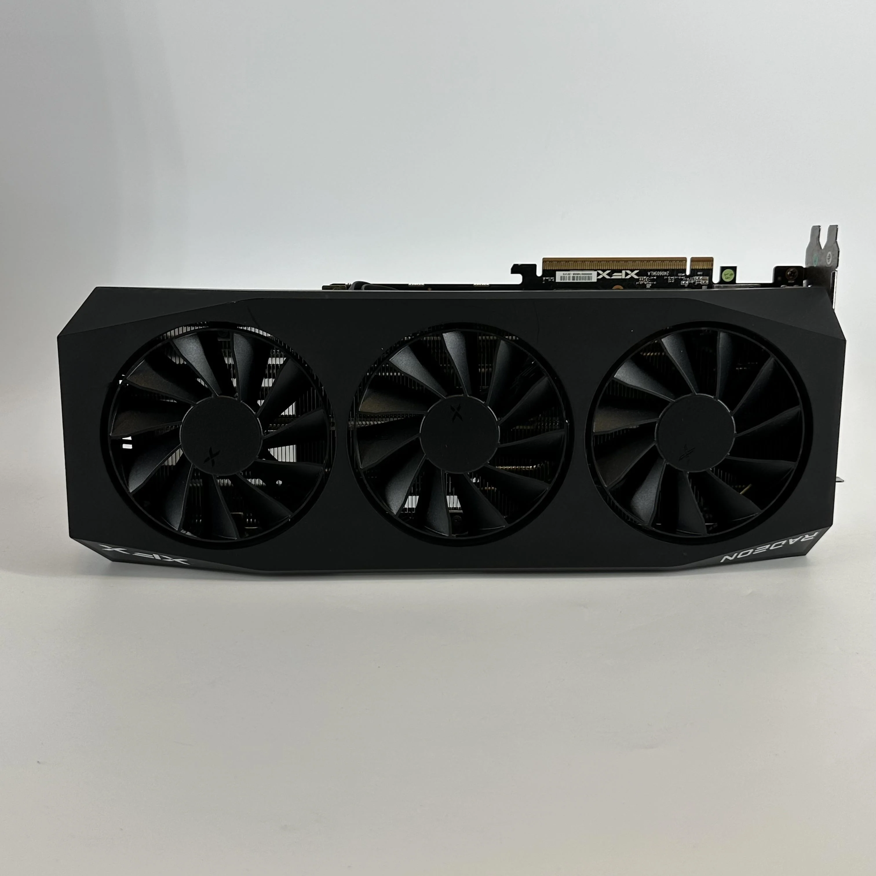 AMD Radeon RX 9070 XT 16GB RAM - Image 3