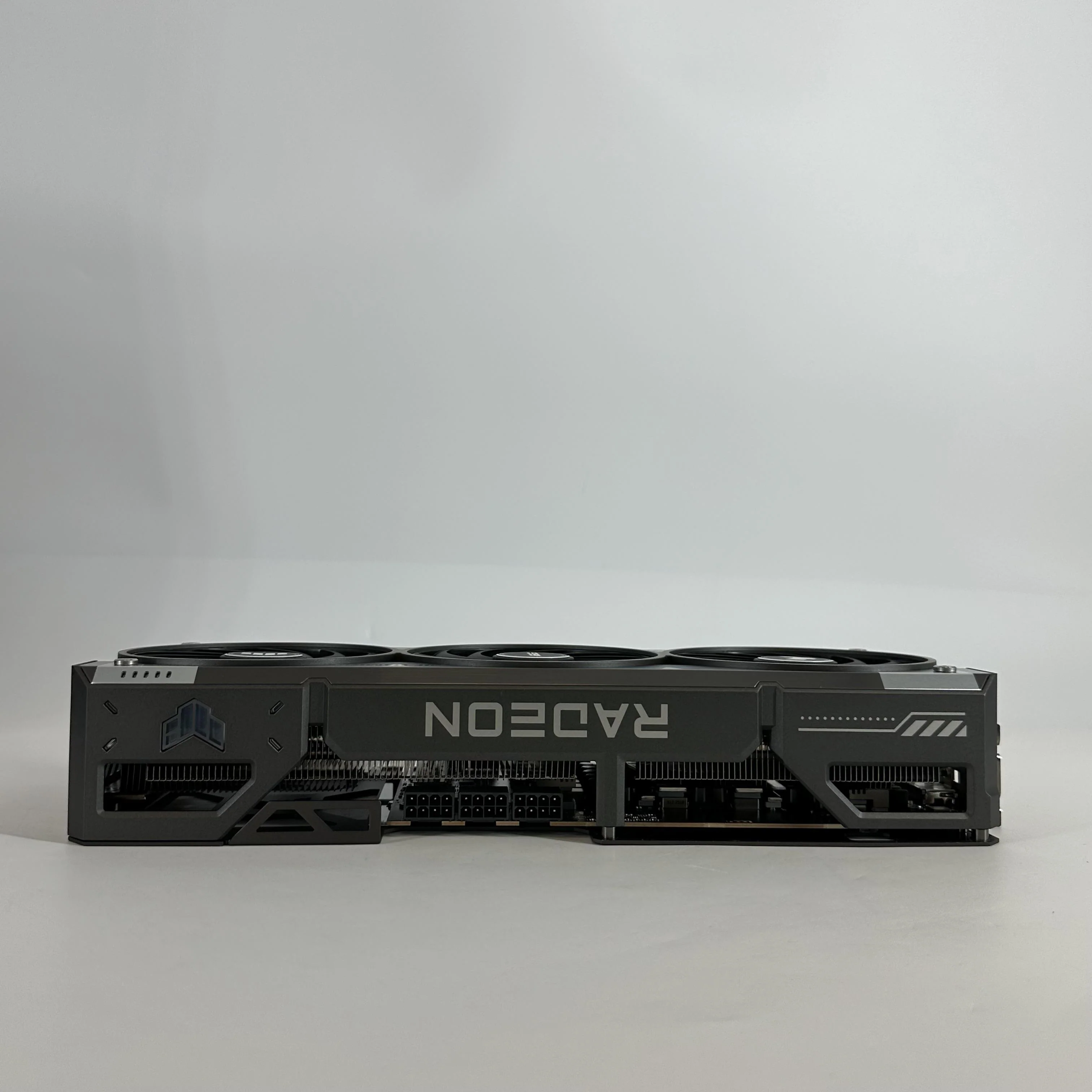 AMD Radeon RX 9070 XT 16GB RAM - Image 7