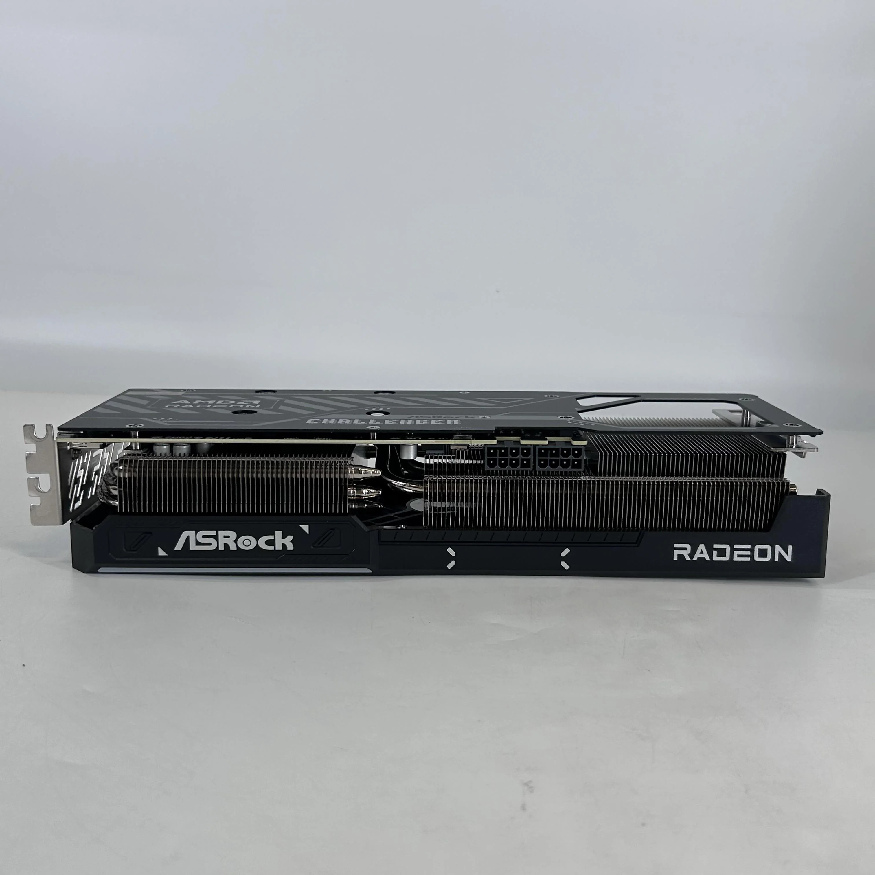 AMD Radeon RX 9070 XT 16GB RAM - Image 4