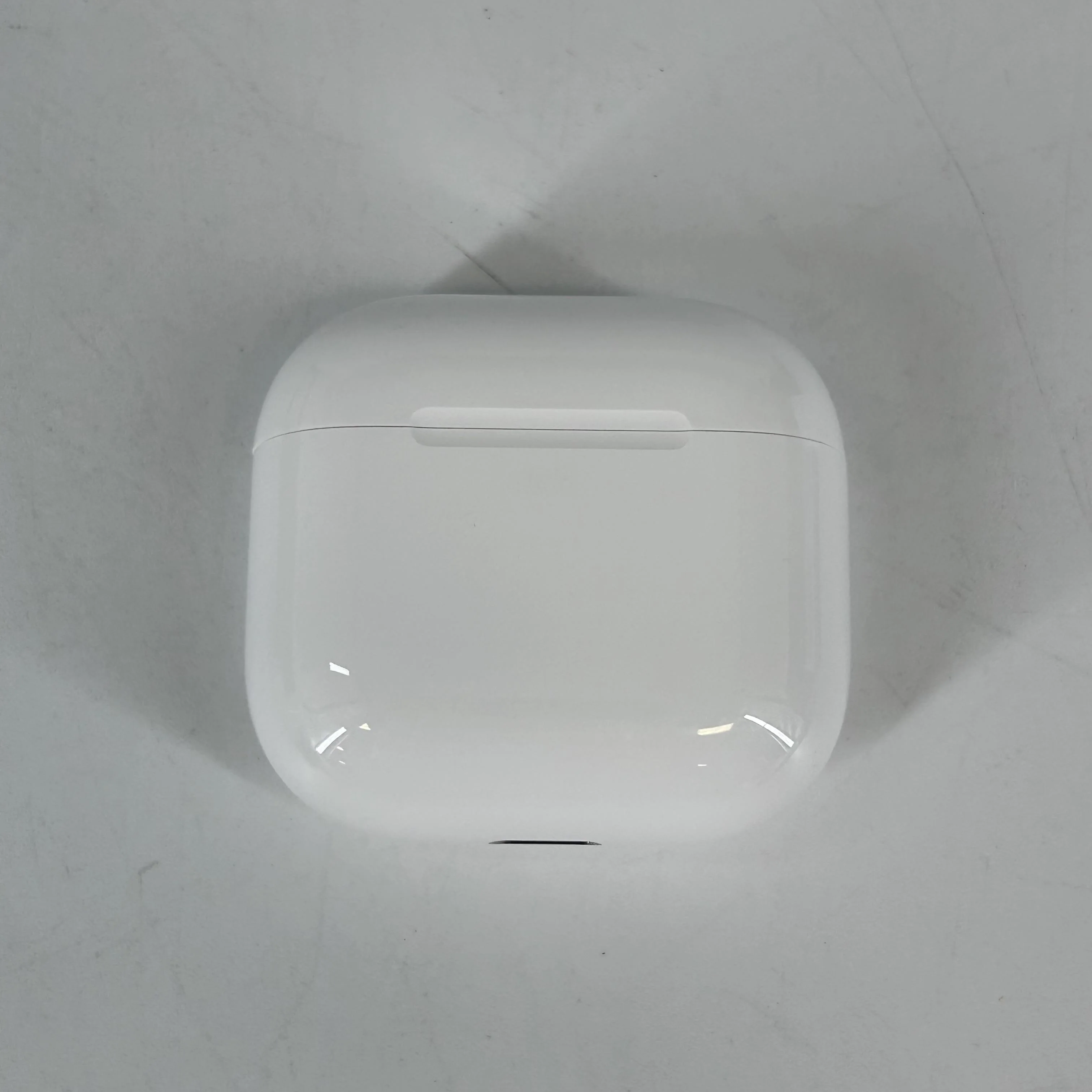 Apple AirPods (4th Gen.) USB-C White - Image 3