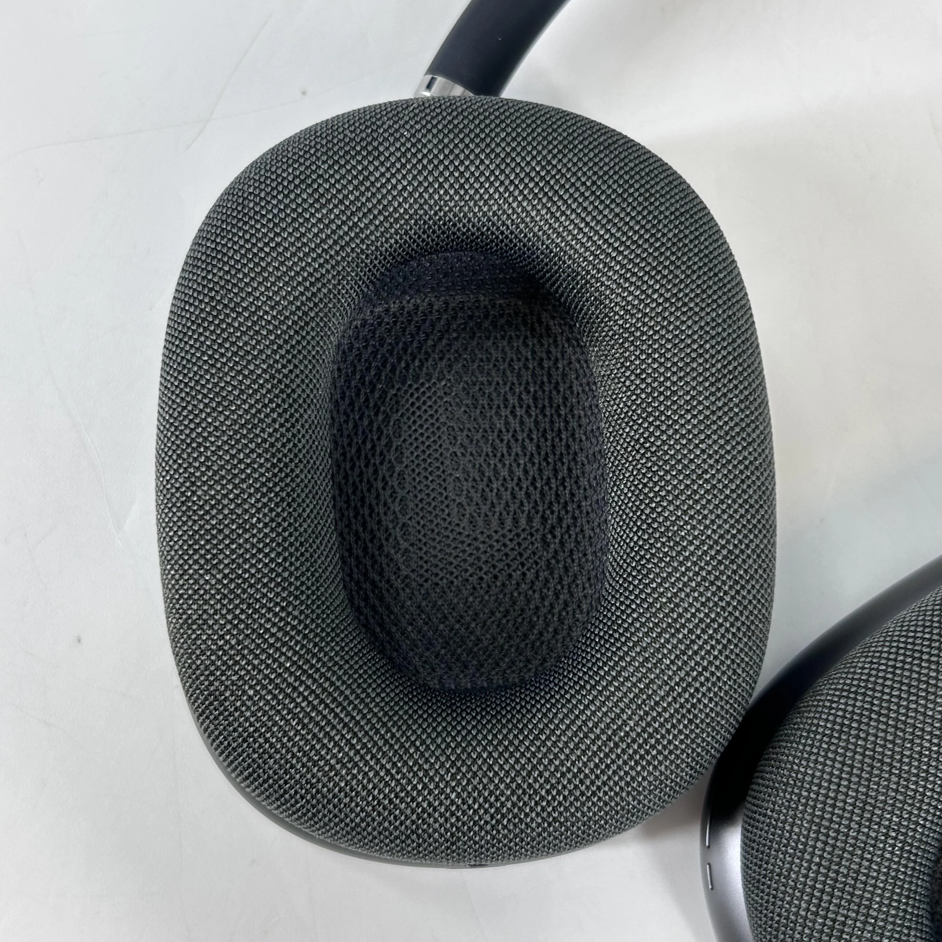 Apple AirPods Max Lightning Black - Image 10