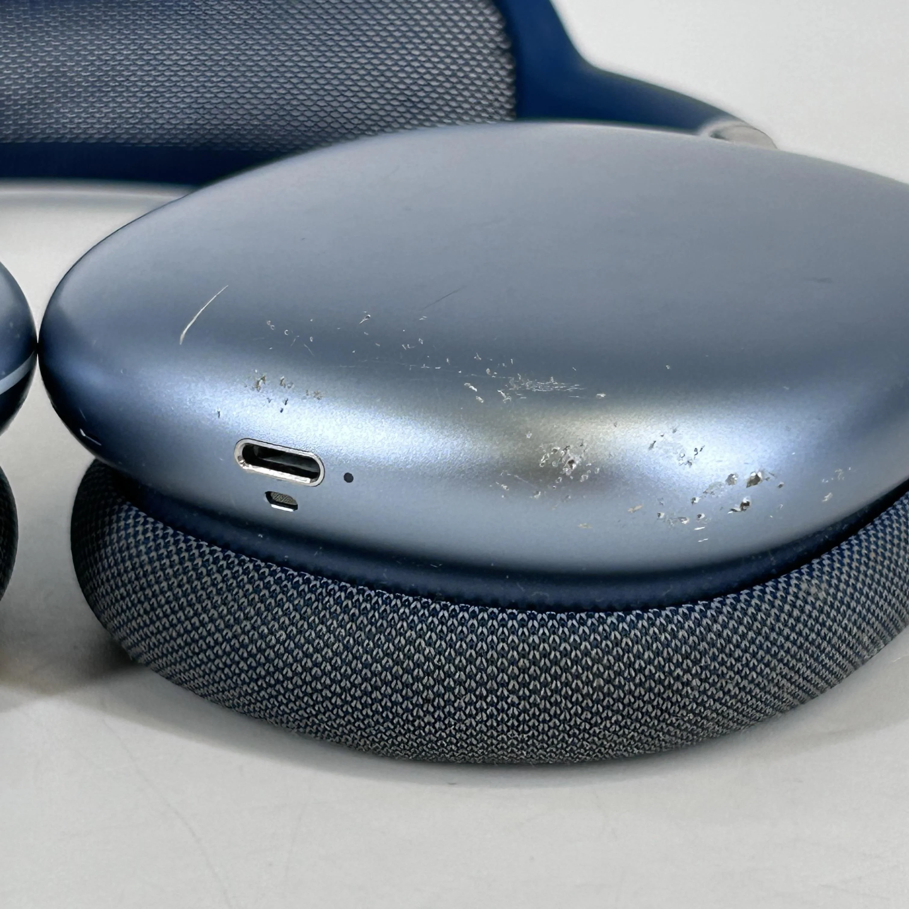 Apple AirPods Max Lightning Blue - Image 12