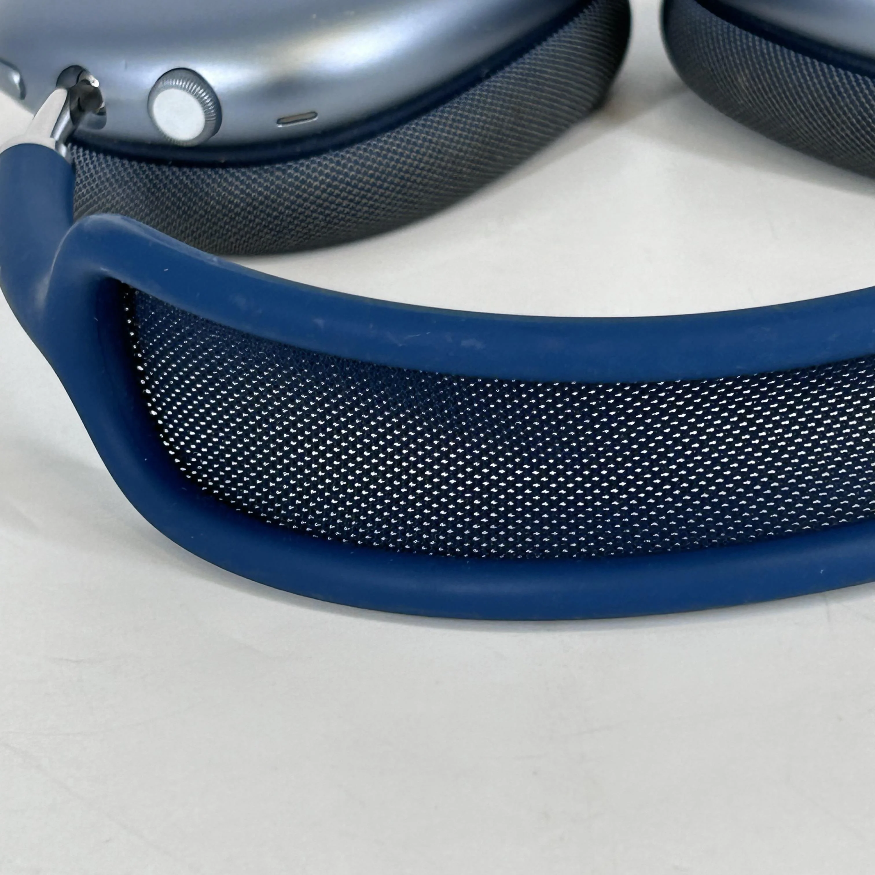 Apple AirPods Max Lightning Blue - Image 15