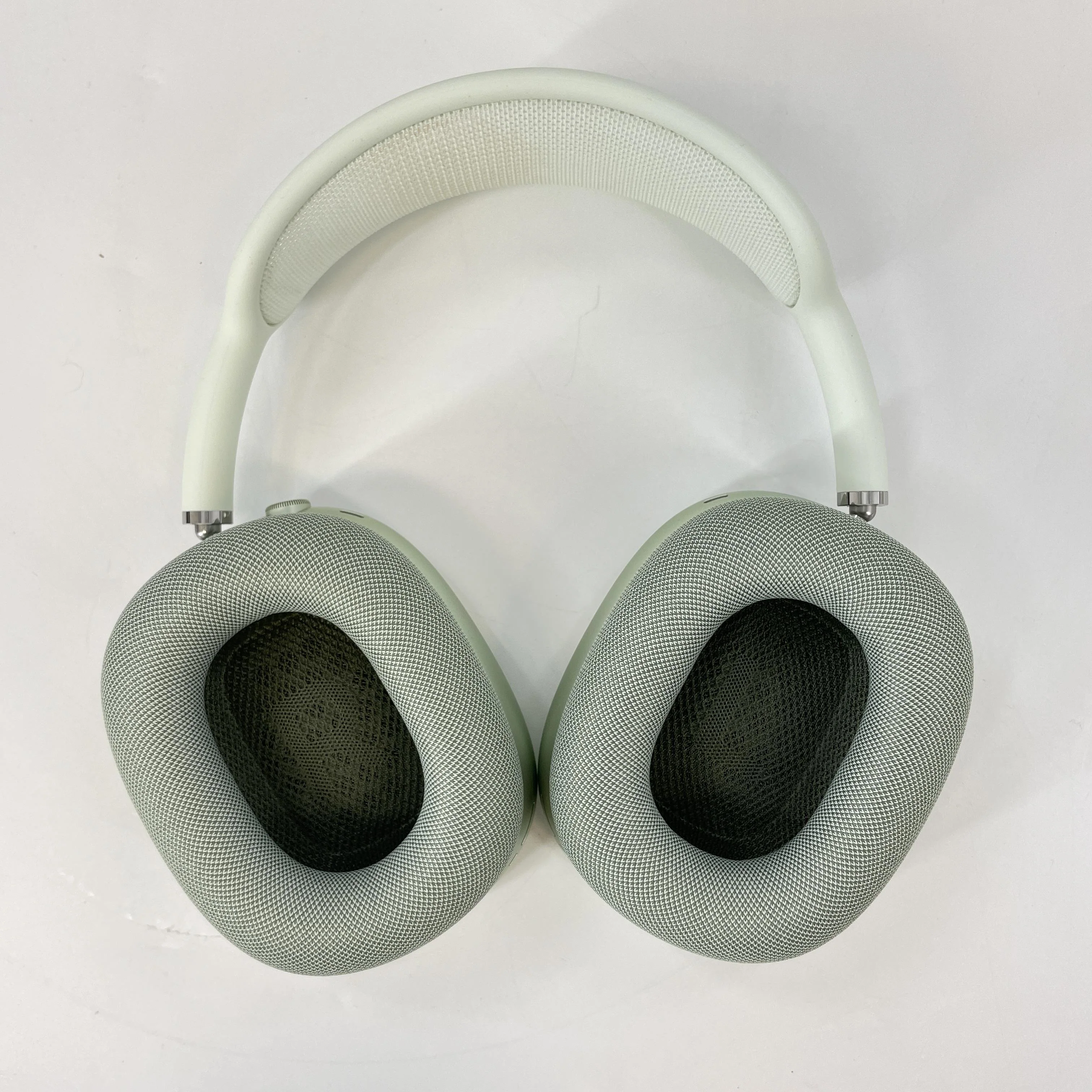 Apple AirPods Max Lightning Green - Image 3