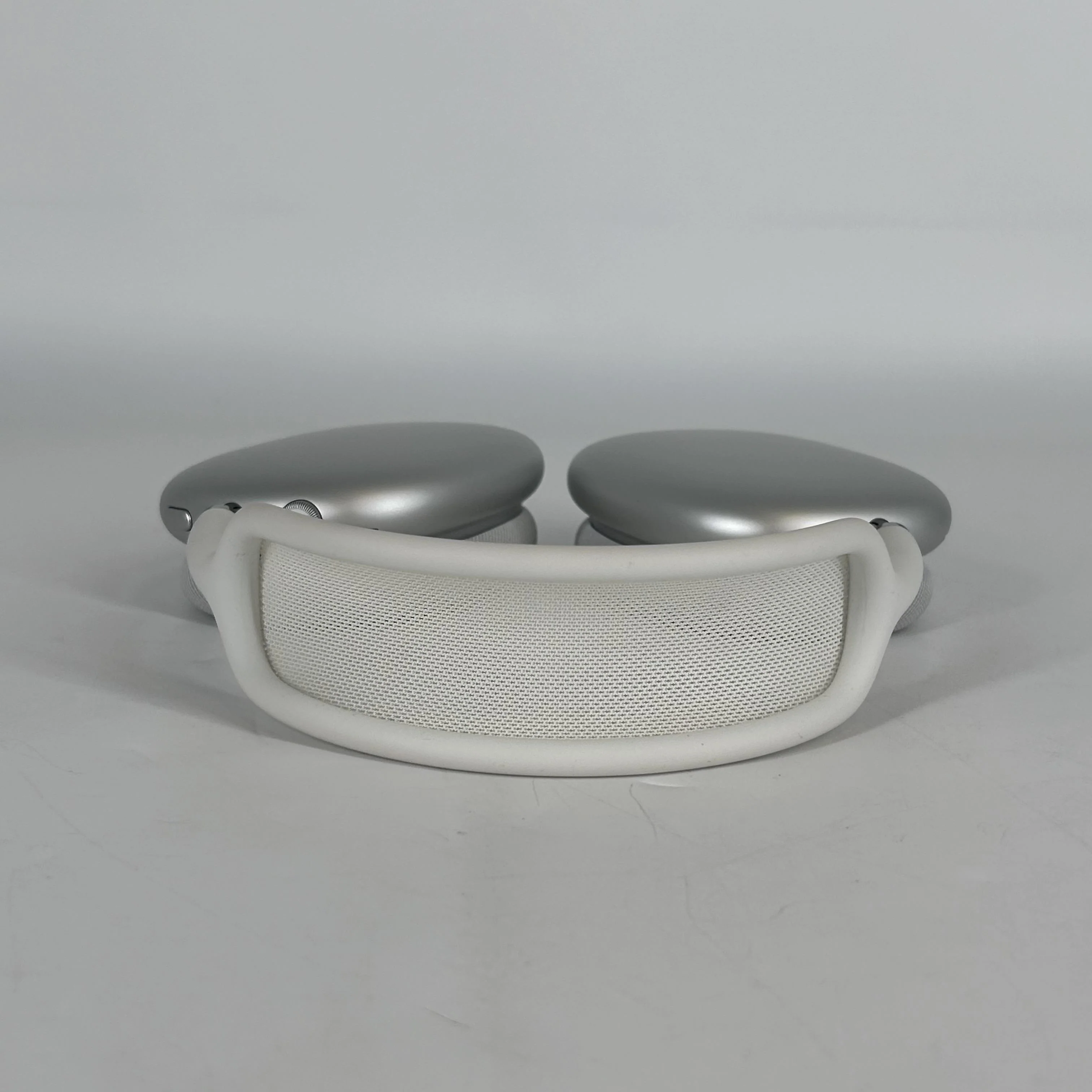 Apple AirPods Max Lightning Silver - Image 7