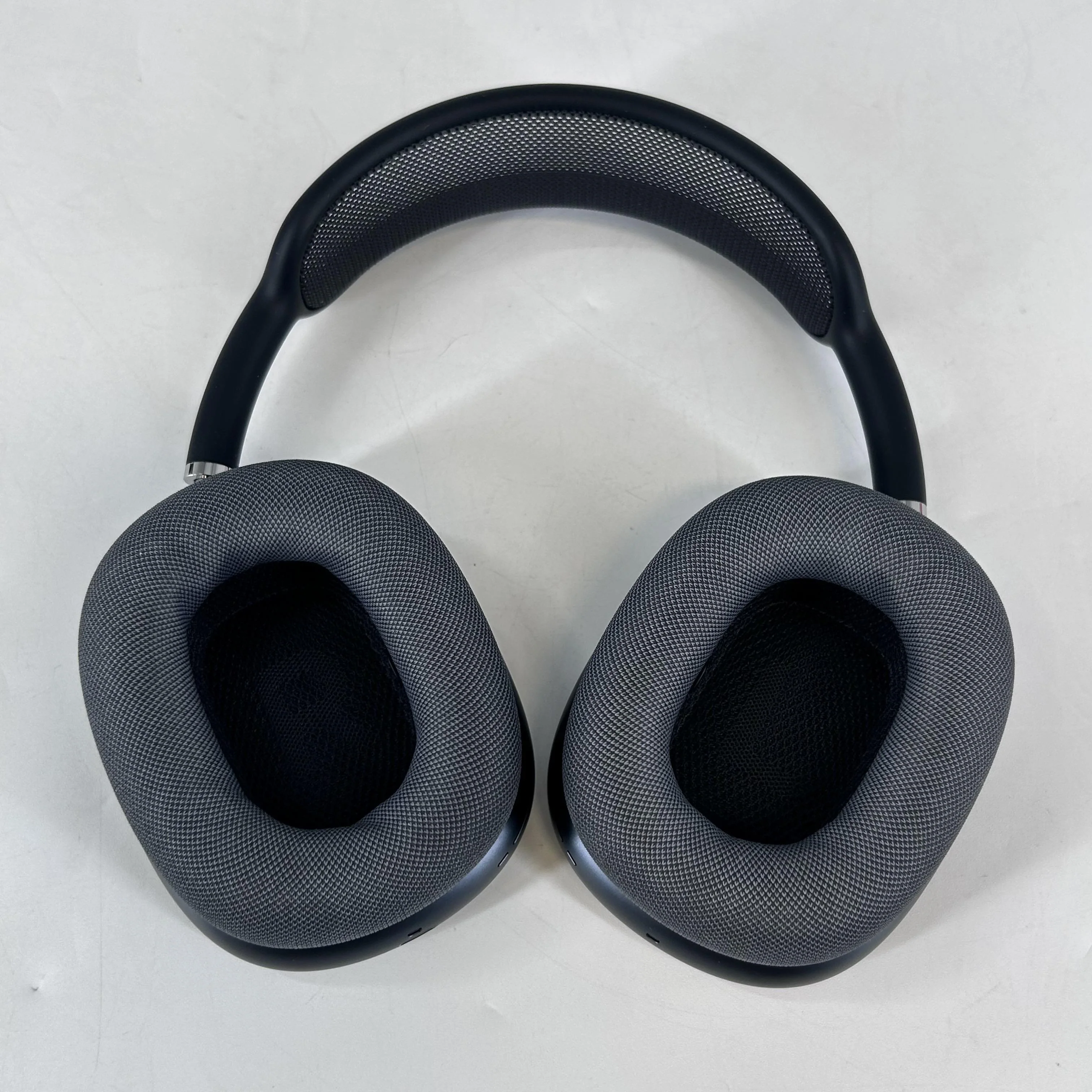 Apple AirPods Max USB-C Black - Image 6