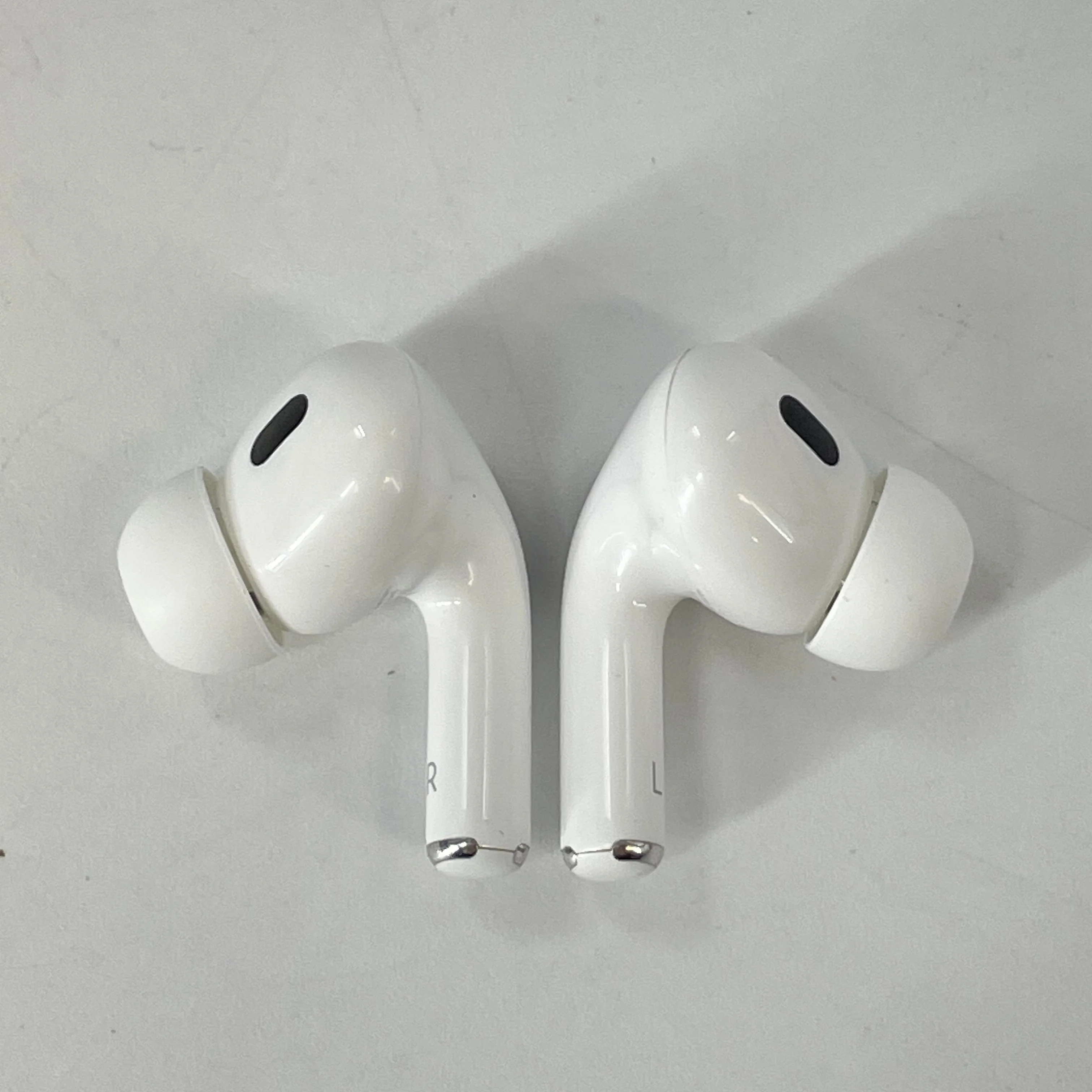 Apple AirPods Pro (2nd Gen.) USB-C White - Image 12