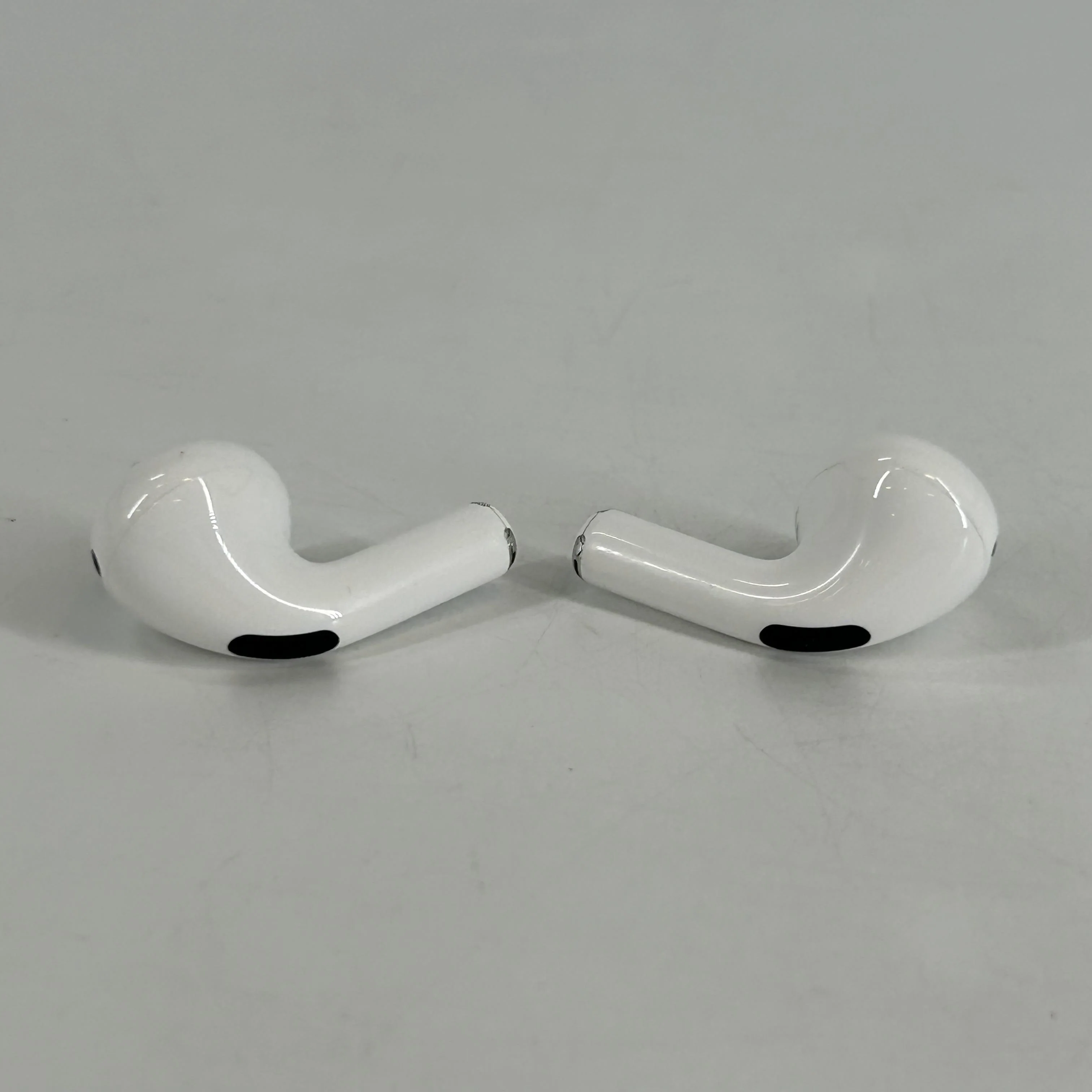 Apple AirPods Pro (2nd Gen.) USB-C White - Image 10
