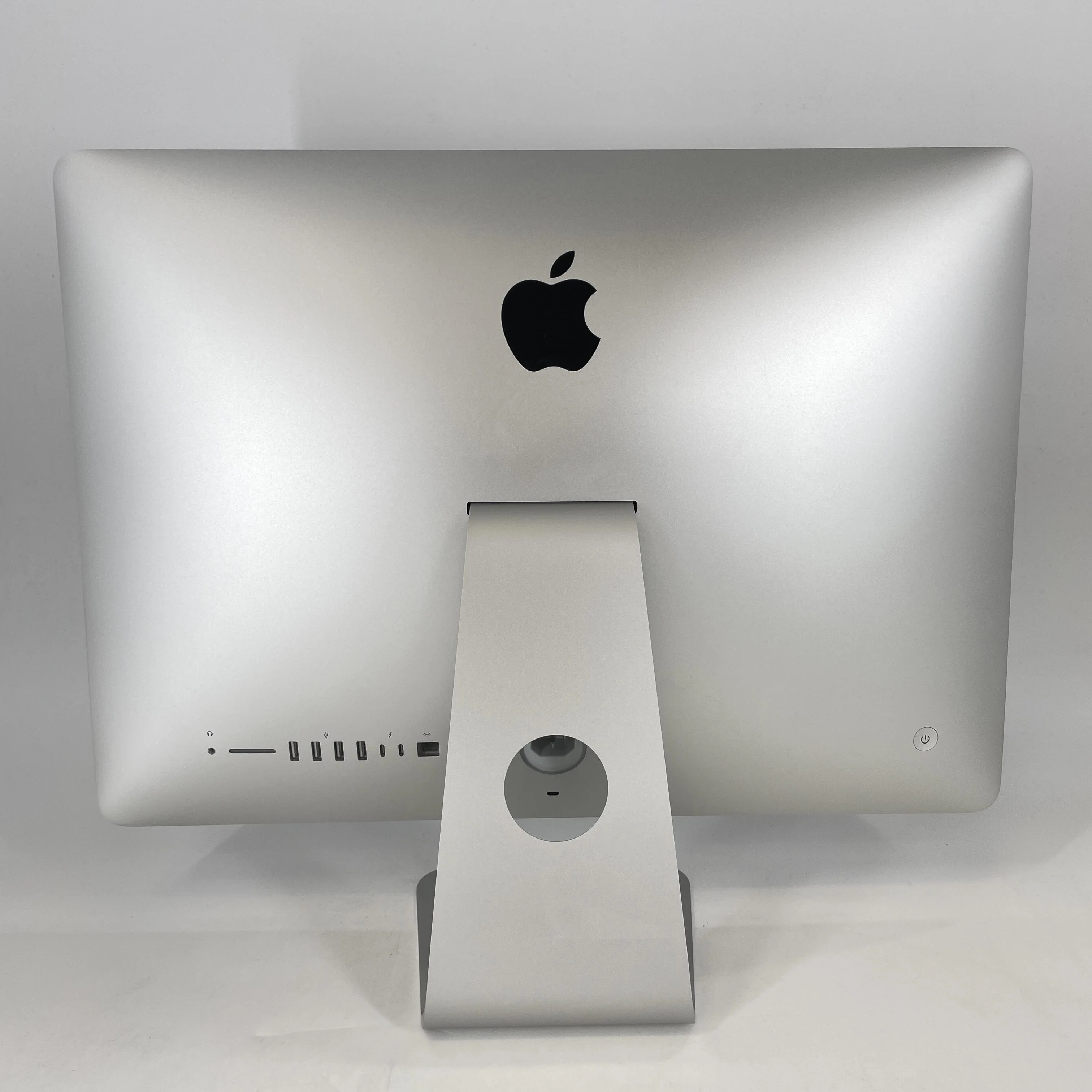 Apple iMac Slim Unibody 21.5 Retina 4K 2019 3.0 GHz Intel Core i5 8GB RAM 256GB Solid State Drive AMD Radeon Pro 560X 4 GB - Image 4