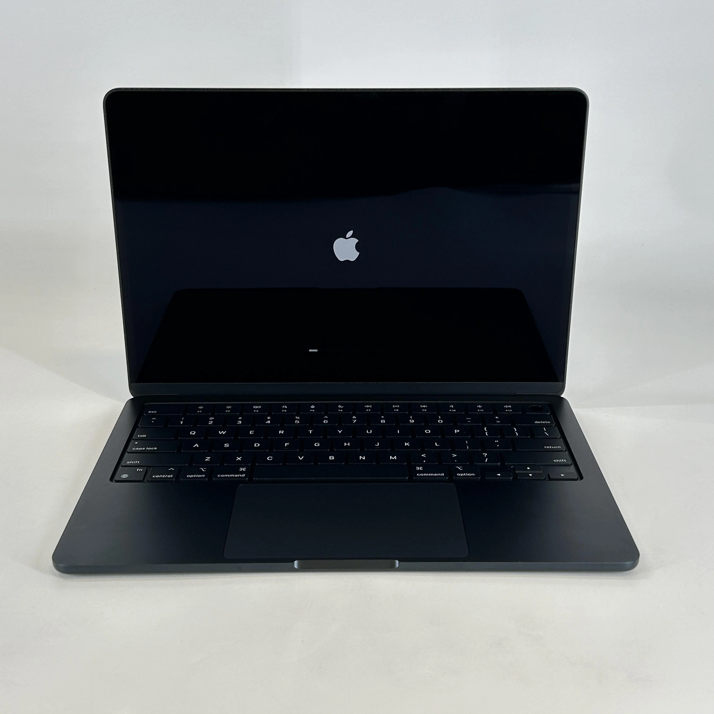 Apple MacBook Air 13 2022 Blue 3.49 GHz M2 8-Core CPU 8GB Unified Memory 256GB Solid State Drive 8-Core GPU
