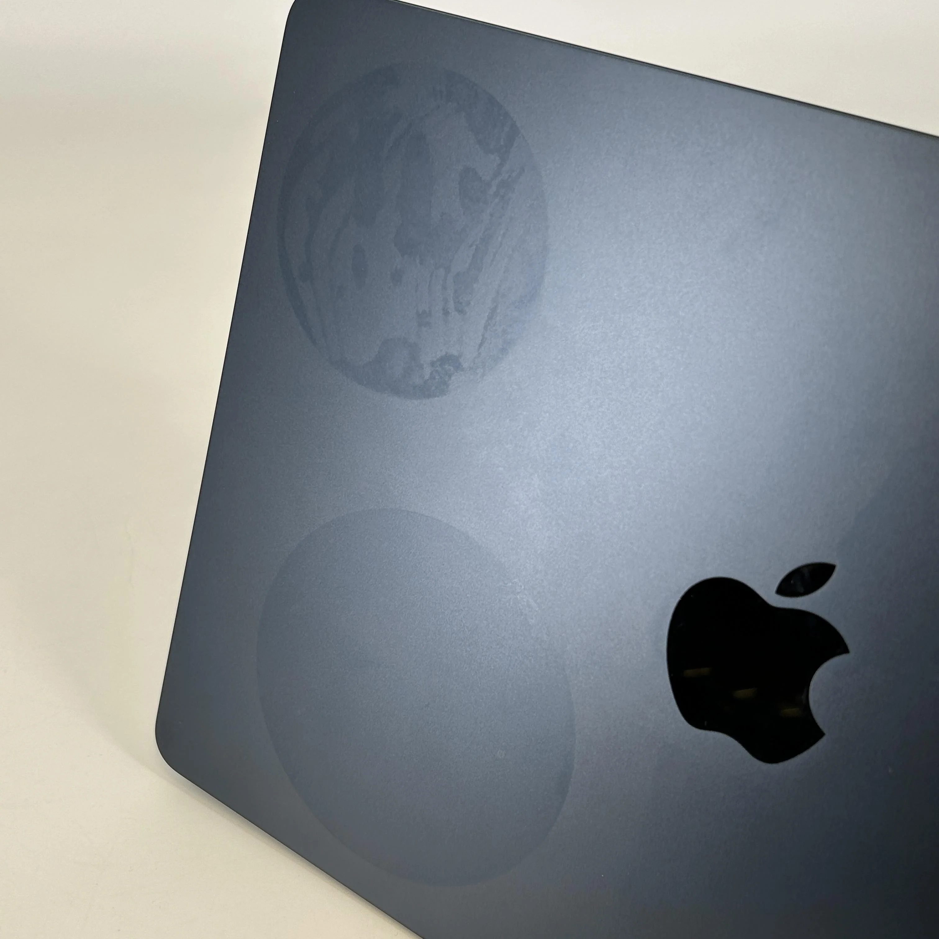 Apple MacBook Air 13 2022 Blue 3.49 GHz M2 8-Core CPU 8GB Unified Memory 256GB Solid State Drive 8-Core GPU - Image 5