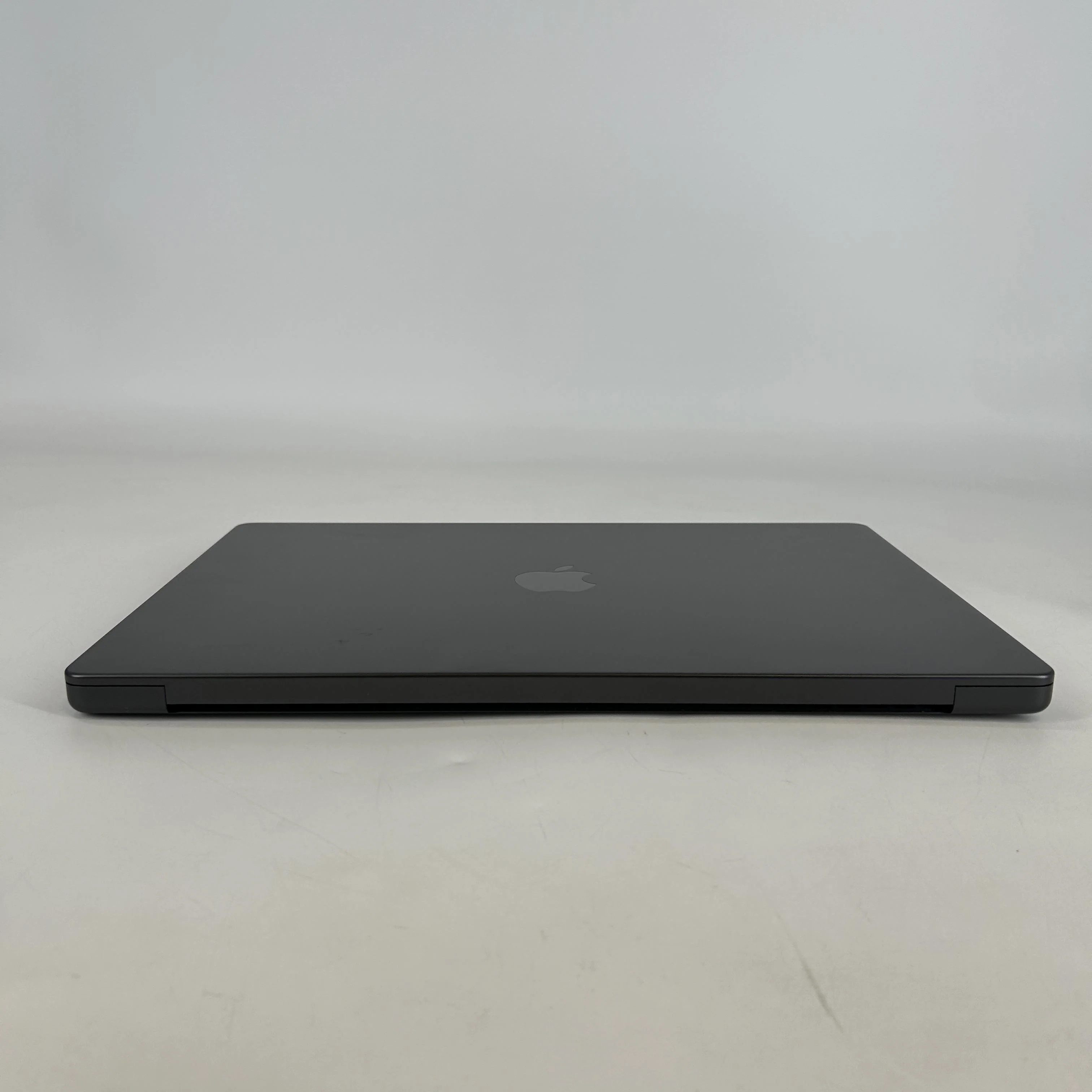 Apple MacBook Pro 16 2024 Space Black M4 Max 16-Core CPU 64GB Unified Memory 4TB Solid State Drive 40-Core GPU - Image 6