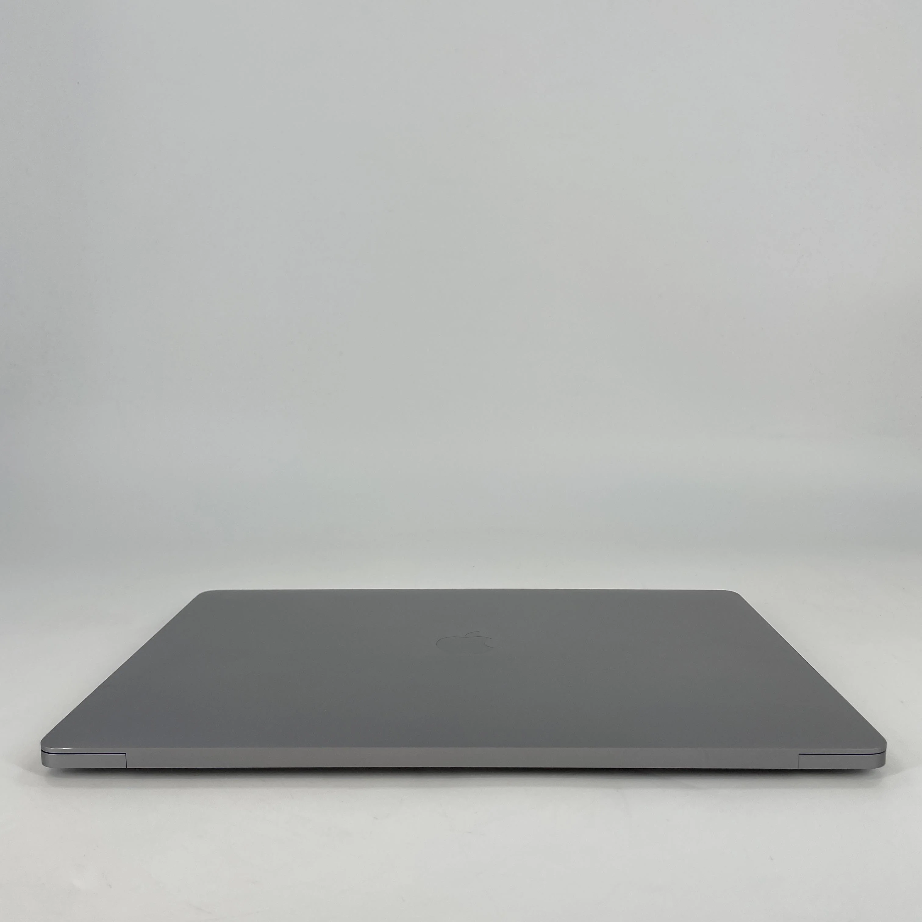 Apple MacBook Pro 16 Touch Bar 2019 Space Gray 2.4 GHz Intel Core i9 9th Gen. 64GB RAM 1TB Solid State Drive AMD Radeon Pro 5500M 8 GB - Image 7