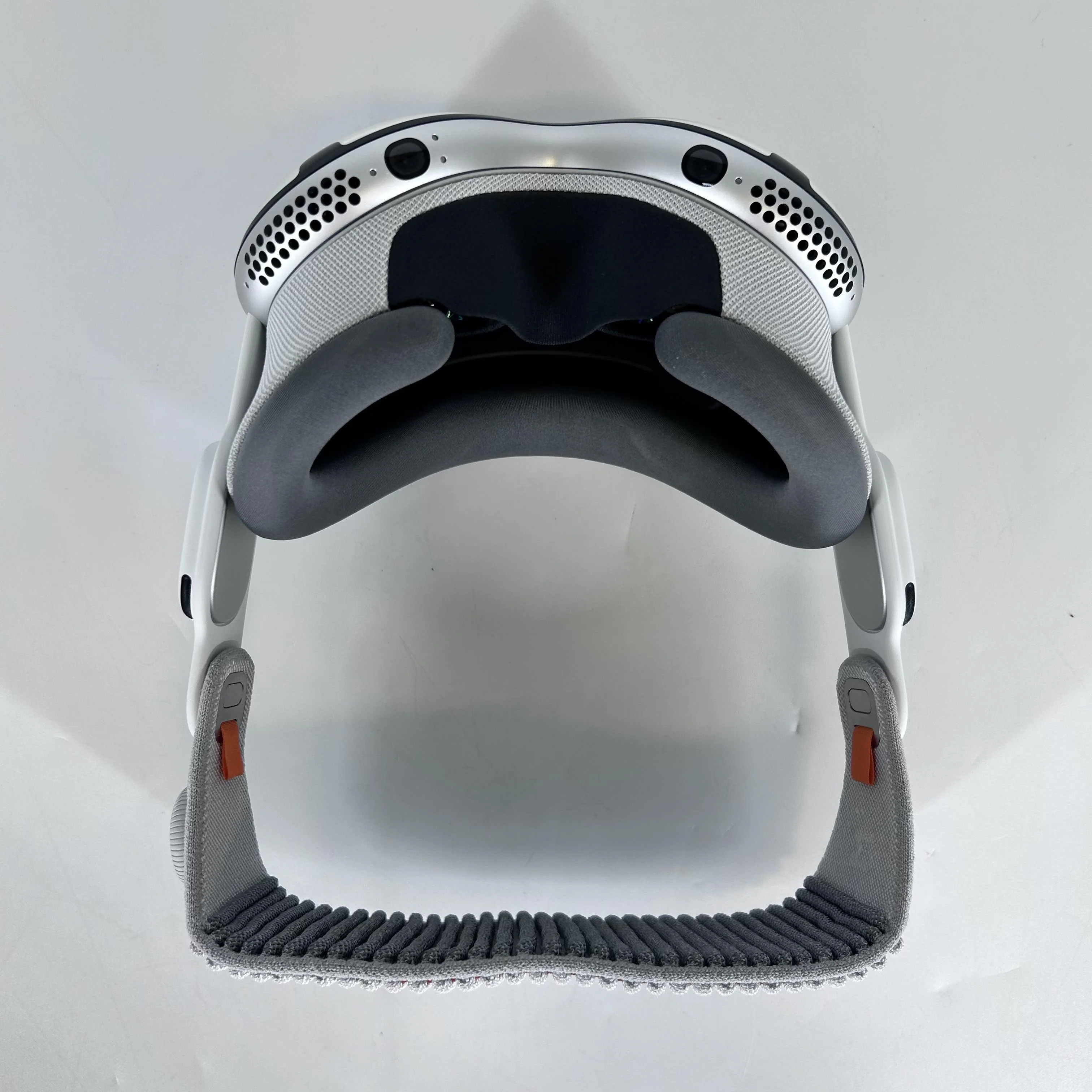 Apple Vision Pro 1TB - Image 7