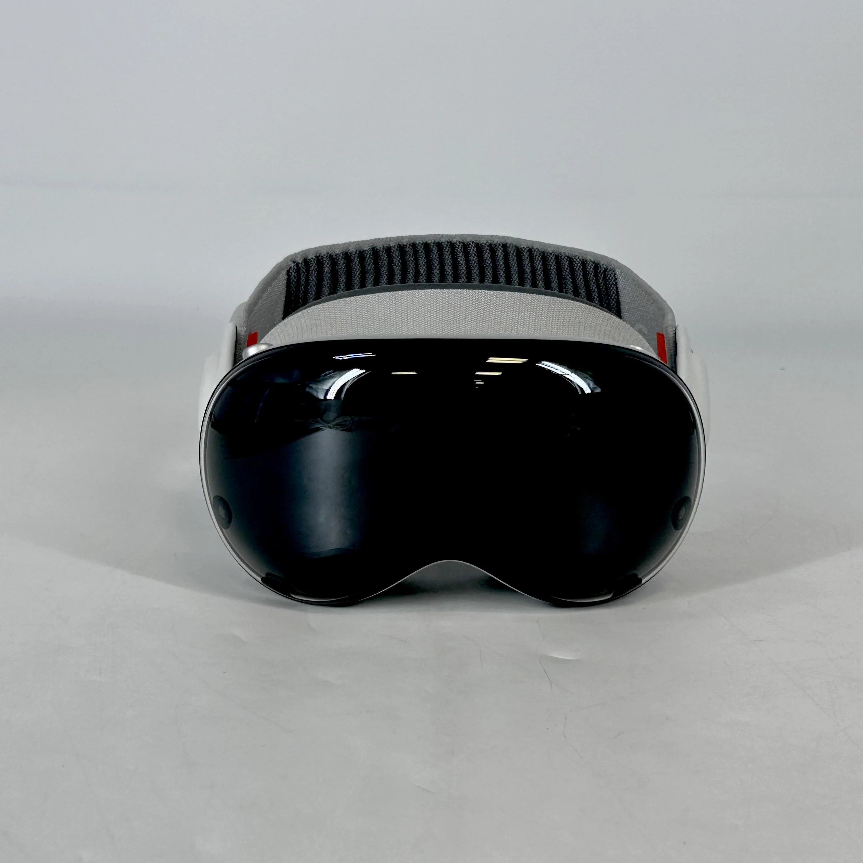 Apple Vision Pro 1TB - Image 2