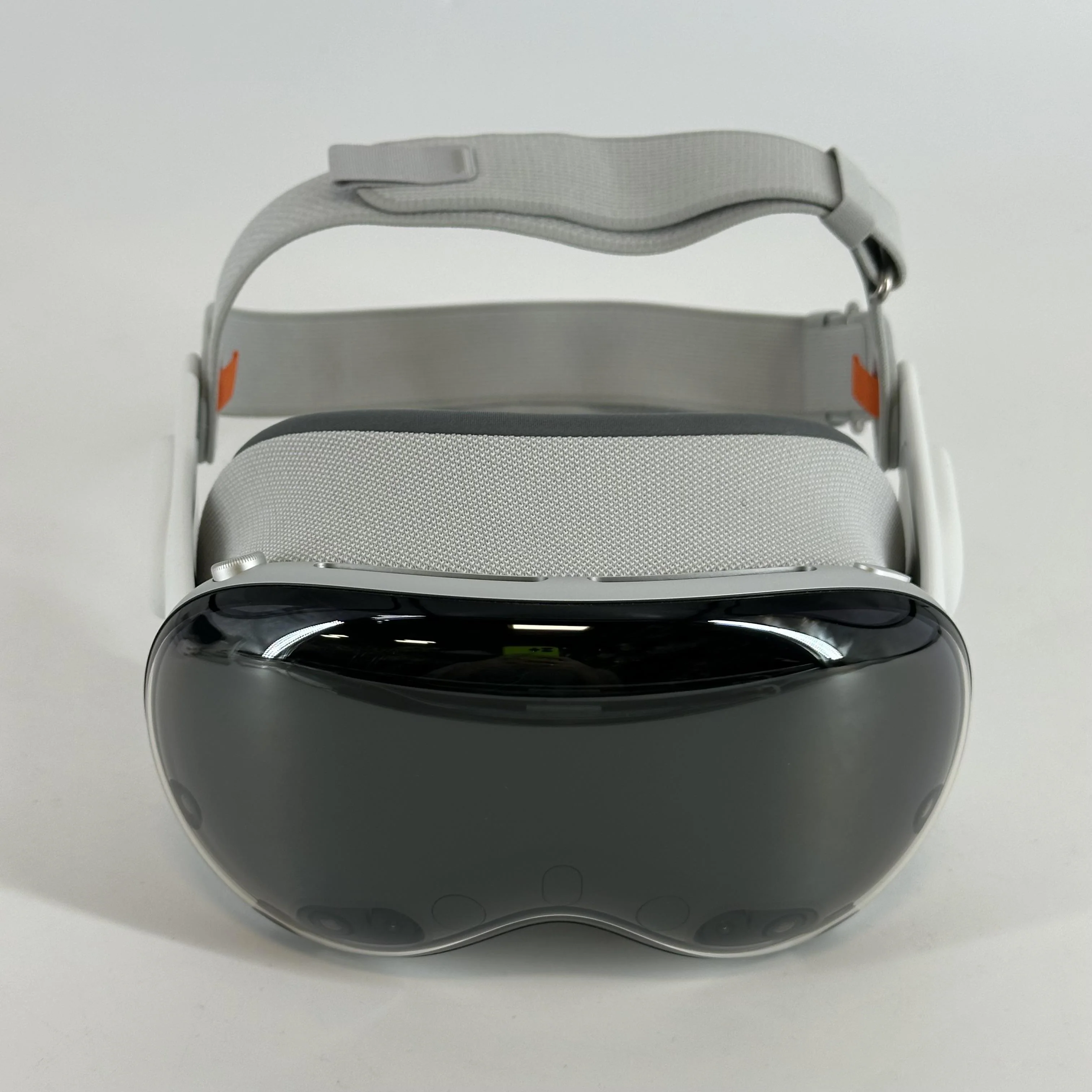 Apple Vision Pro 1TB - Image 11