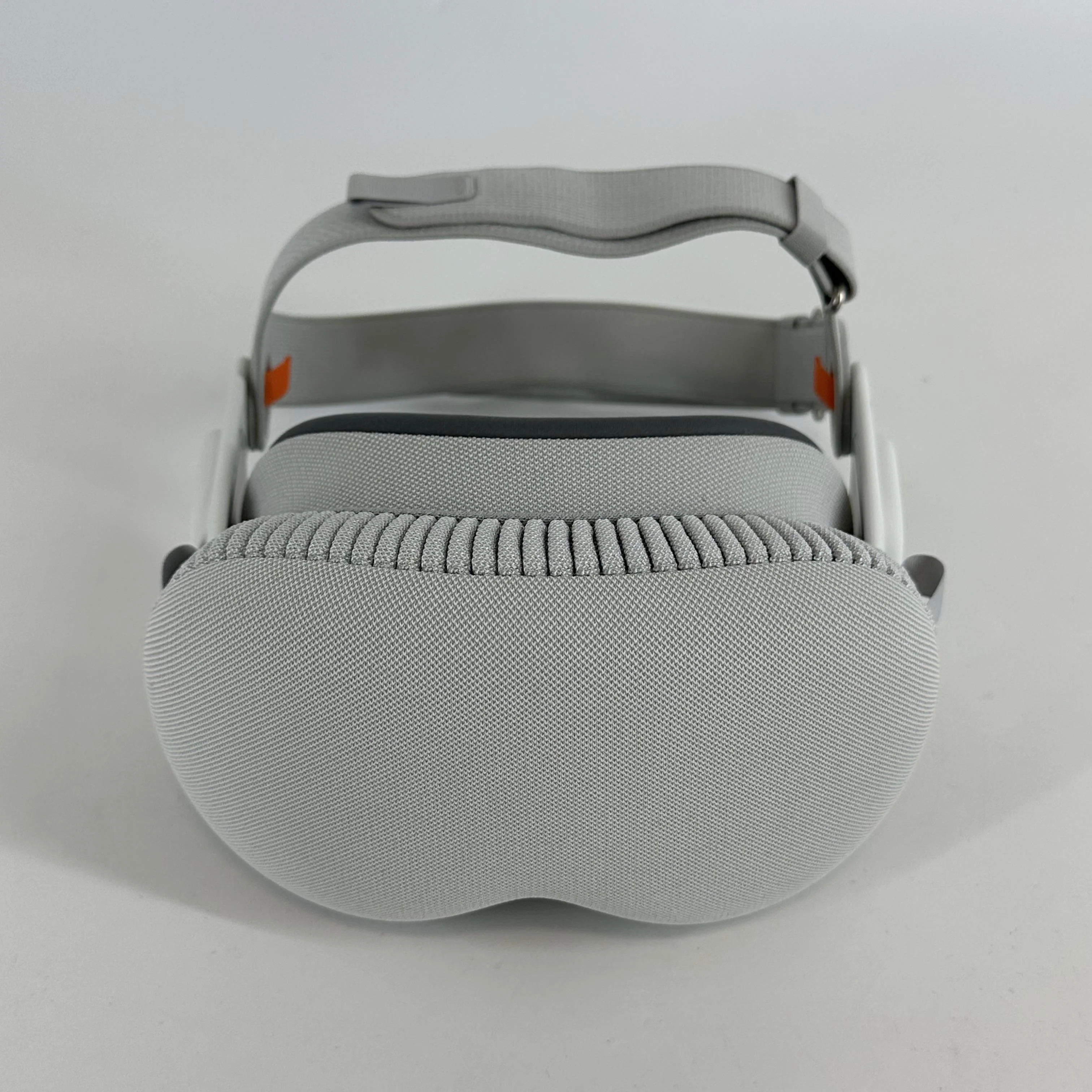 Apple Vision Pro 1TB - Image 7