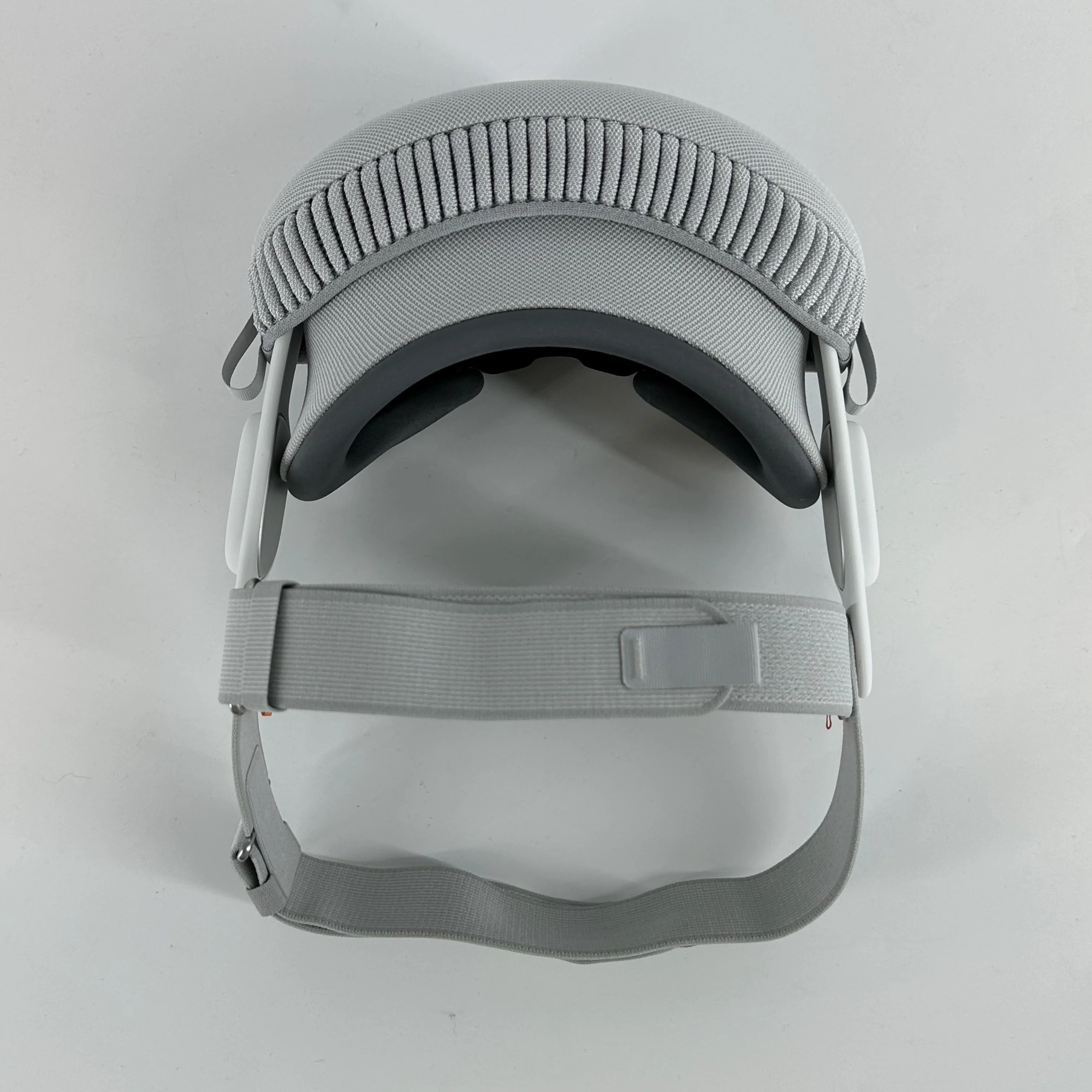 Apple Vision Pro 1TB - Image 8