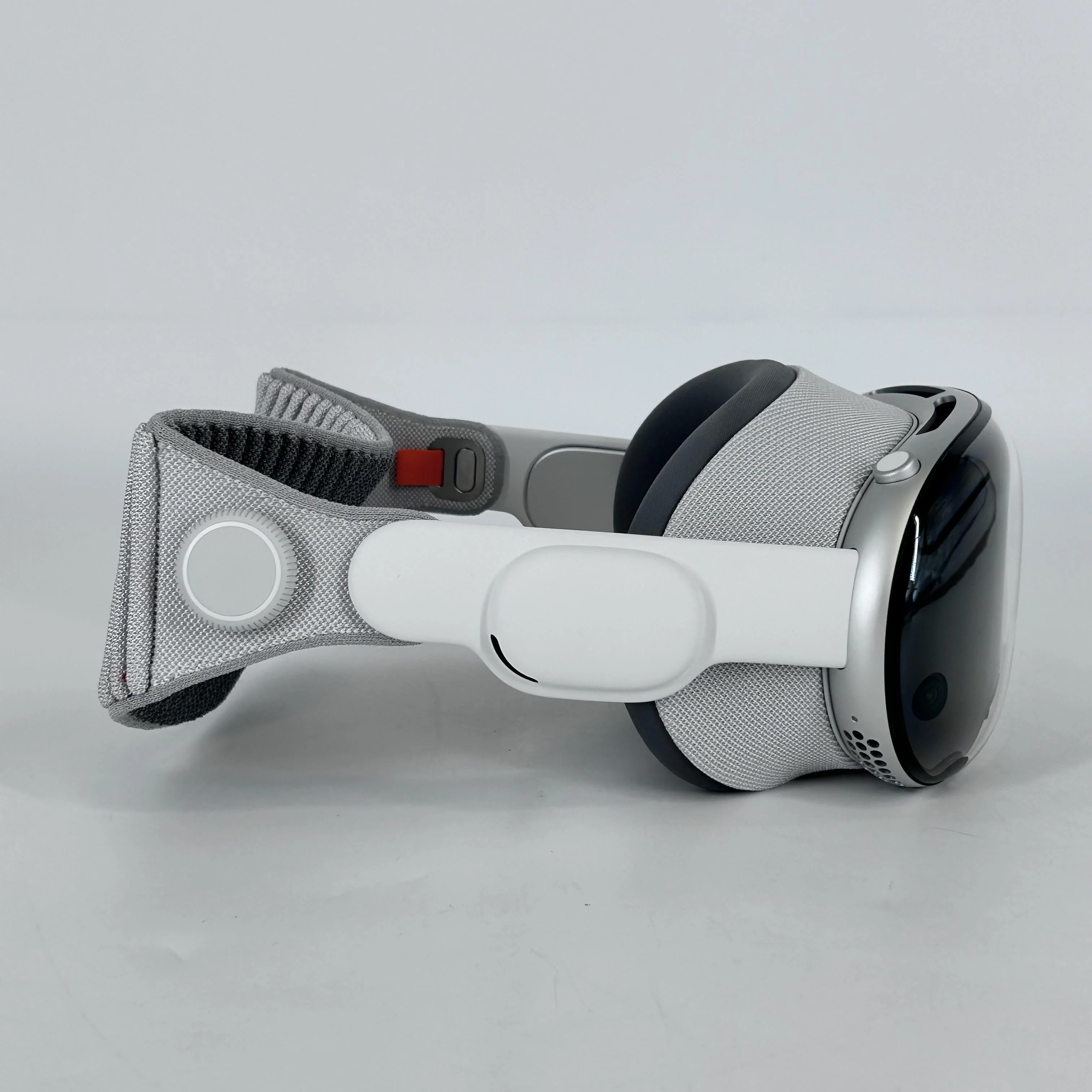 Apple Vision Pro 1TB - Image 3