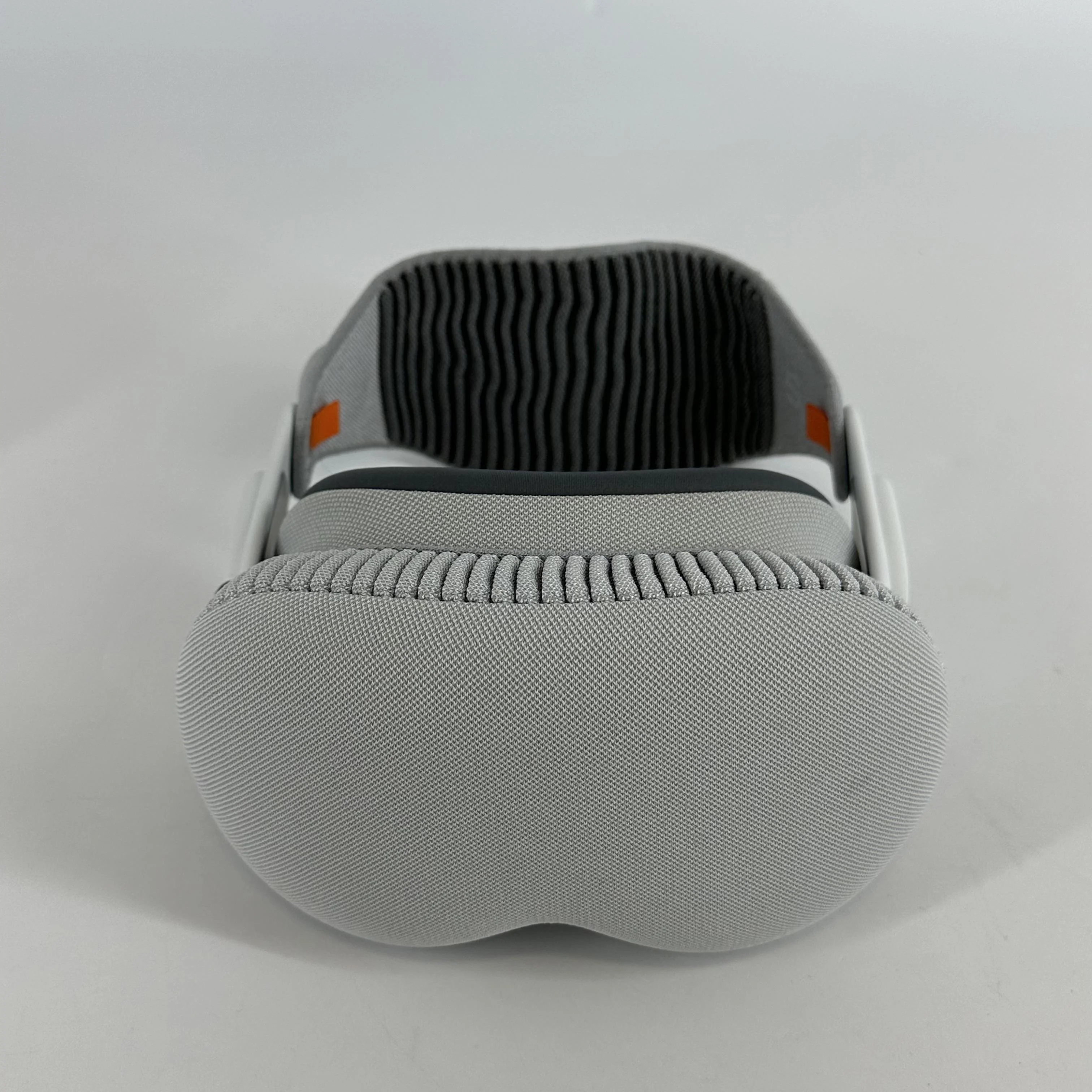 Apple Vision Pro 1TB - Image 6