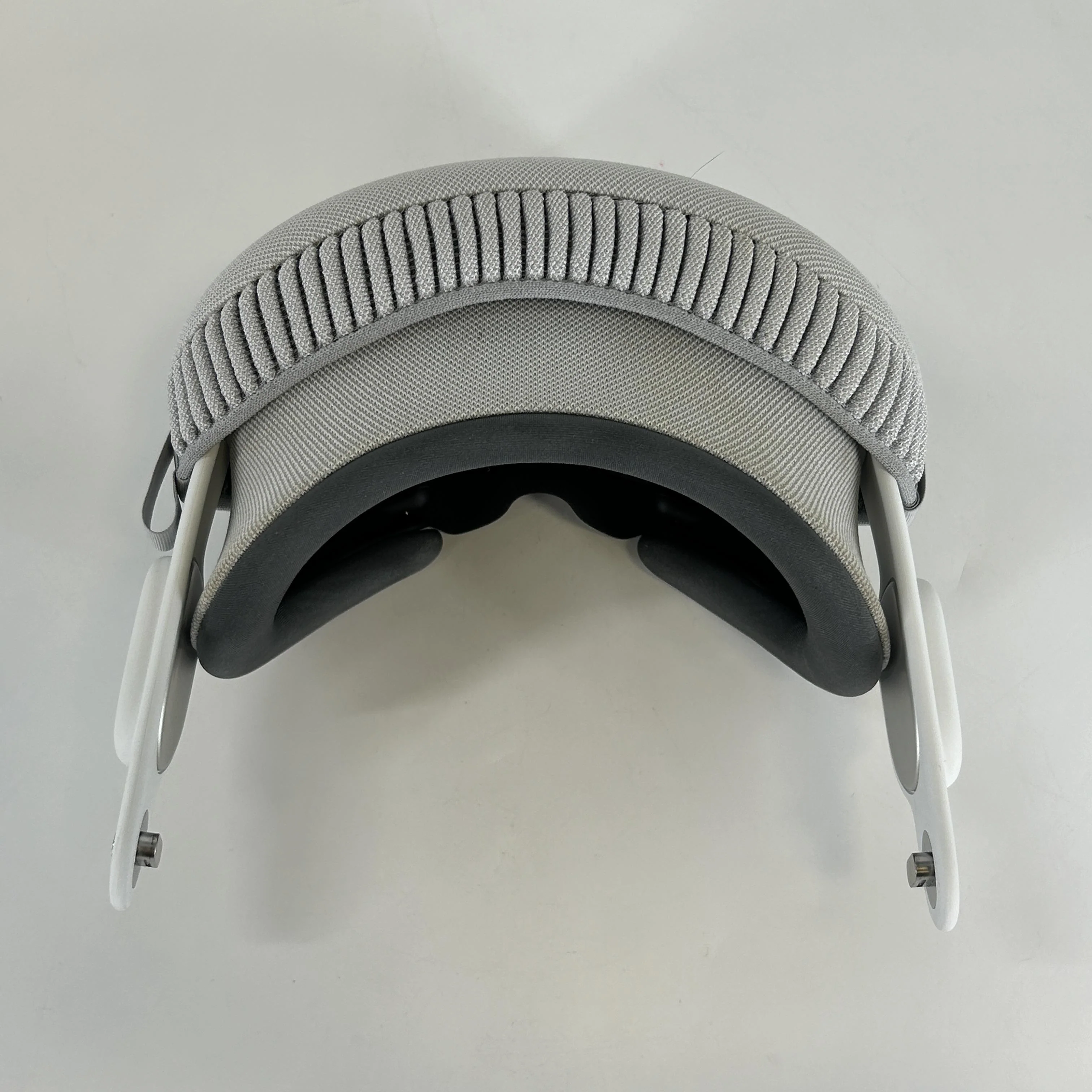 Apple Vision Pro 256GB - Image 4