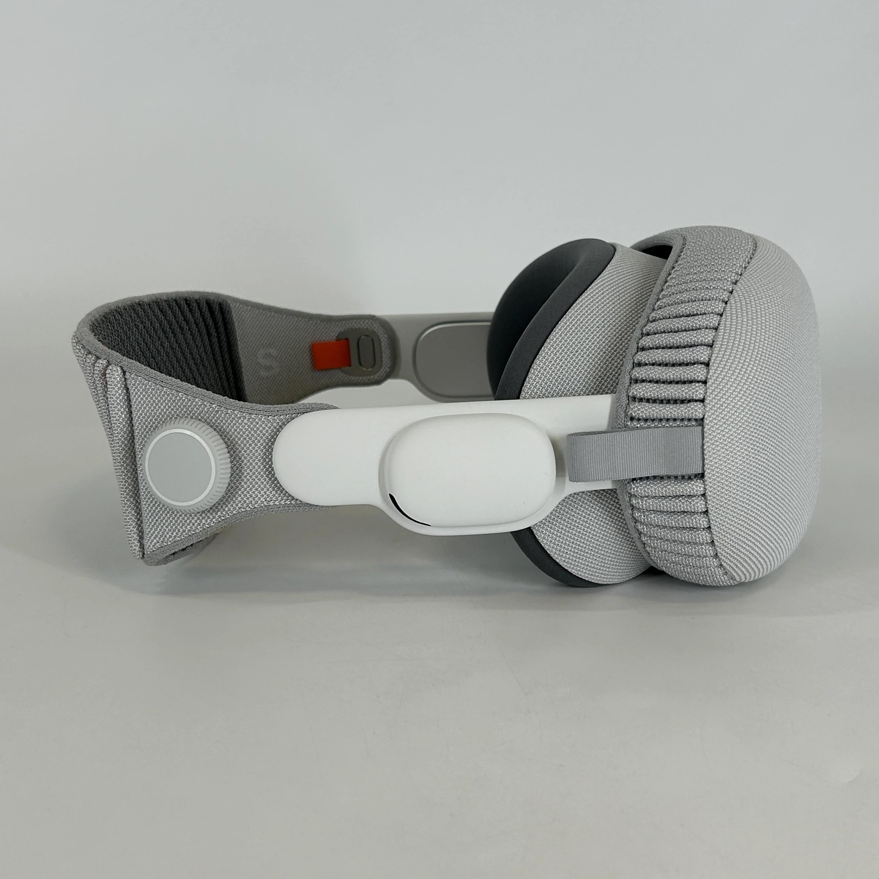 Apple Vision Pro 256GB - Image 3