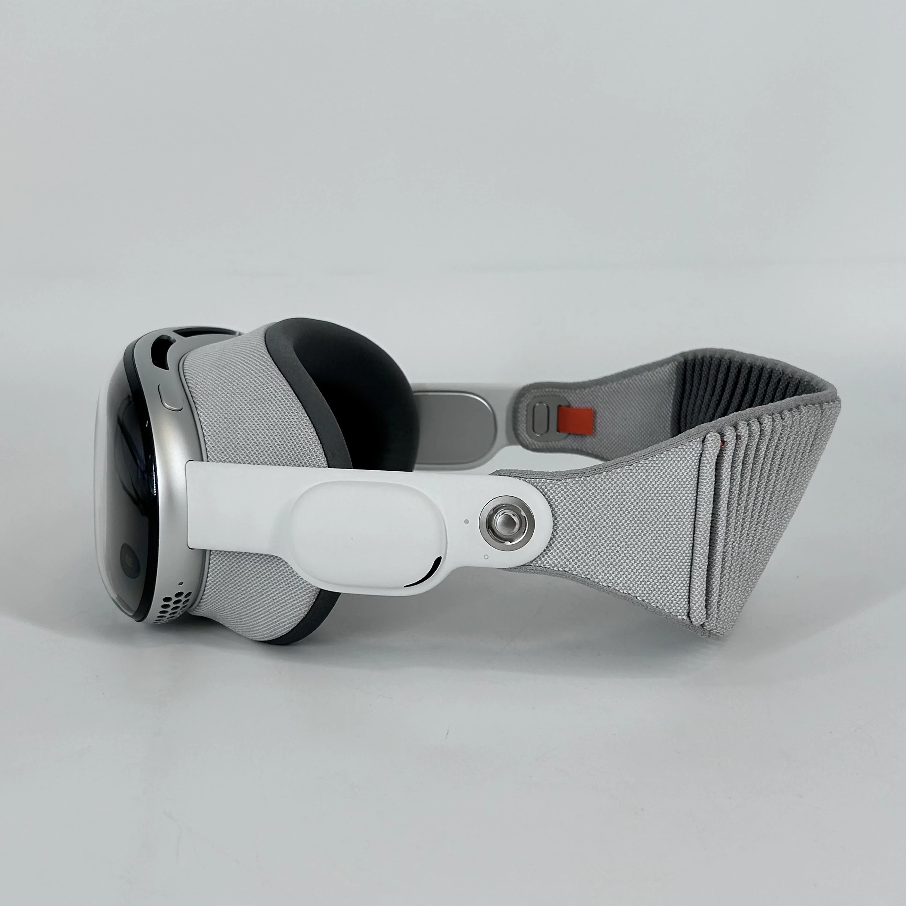 Apple Vision Pro 256GB - Image 7
