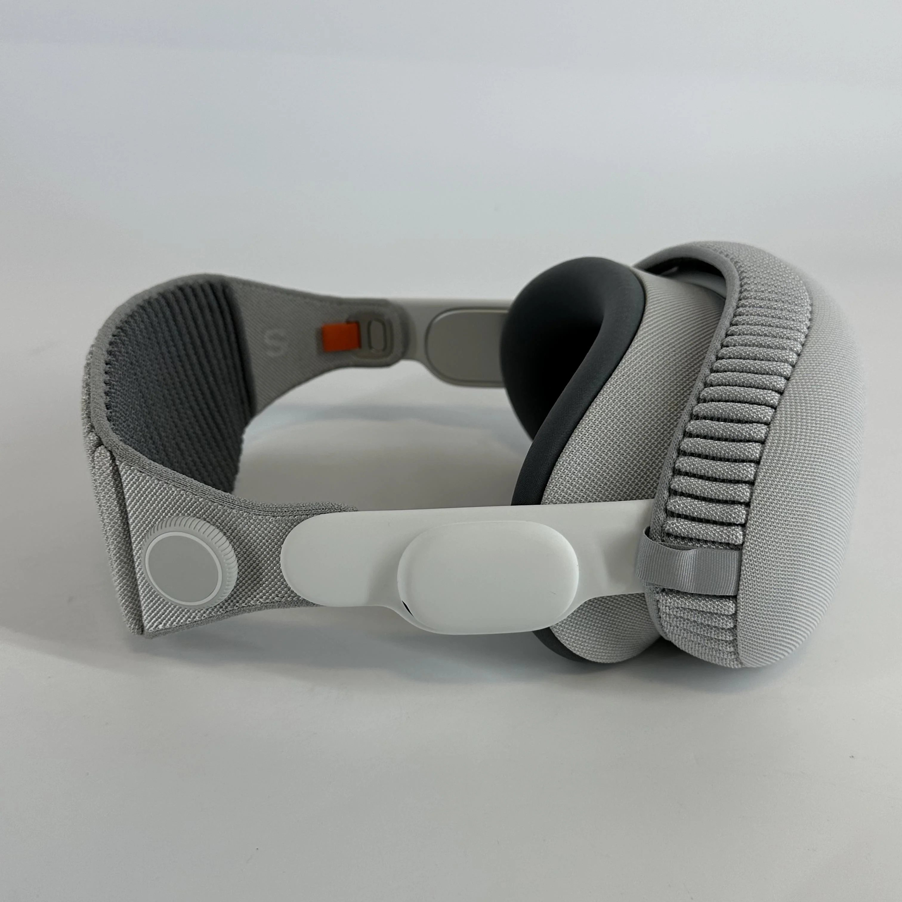 Apple Vision Pro 256GB - Image 7