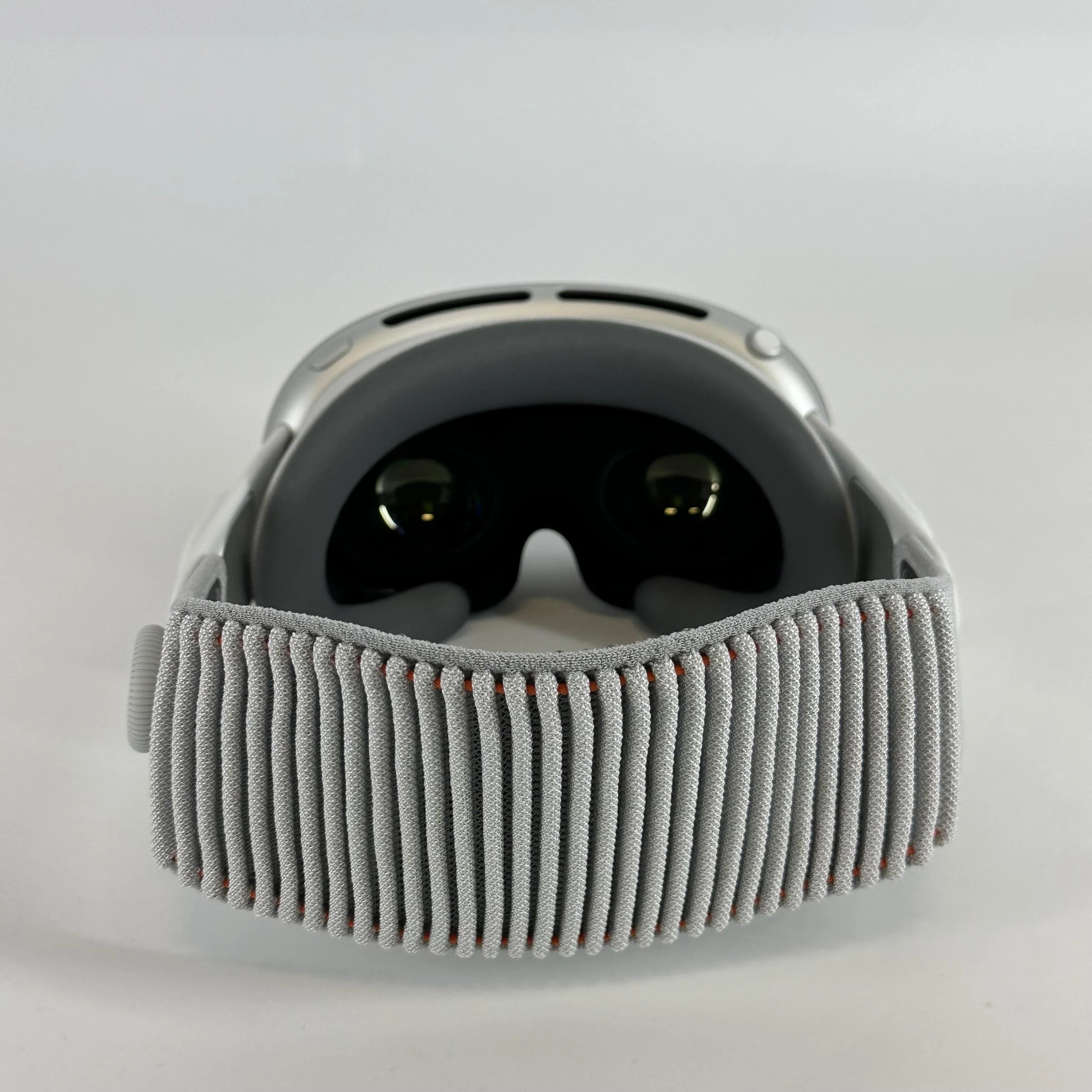 Apple Vision Pro 256GB - Image 11