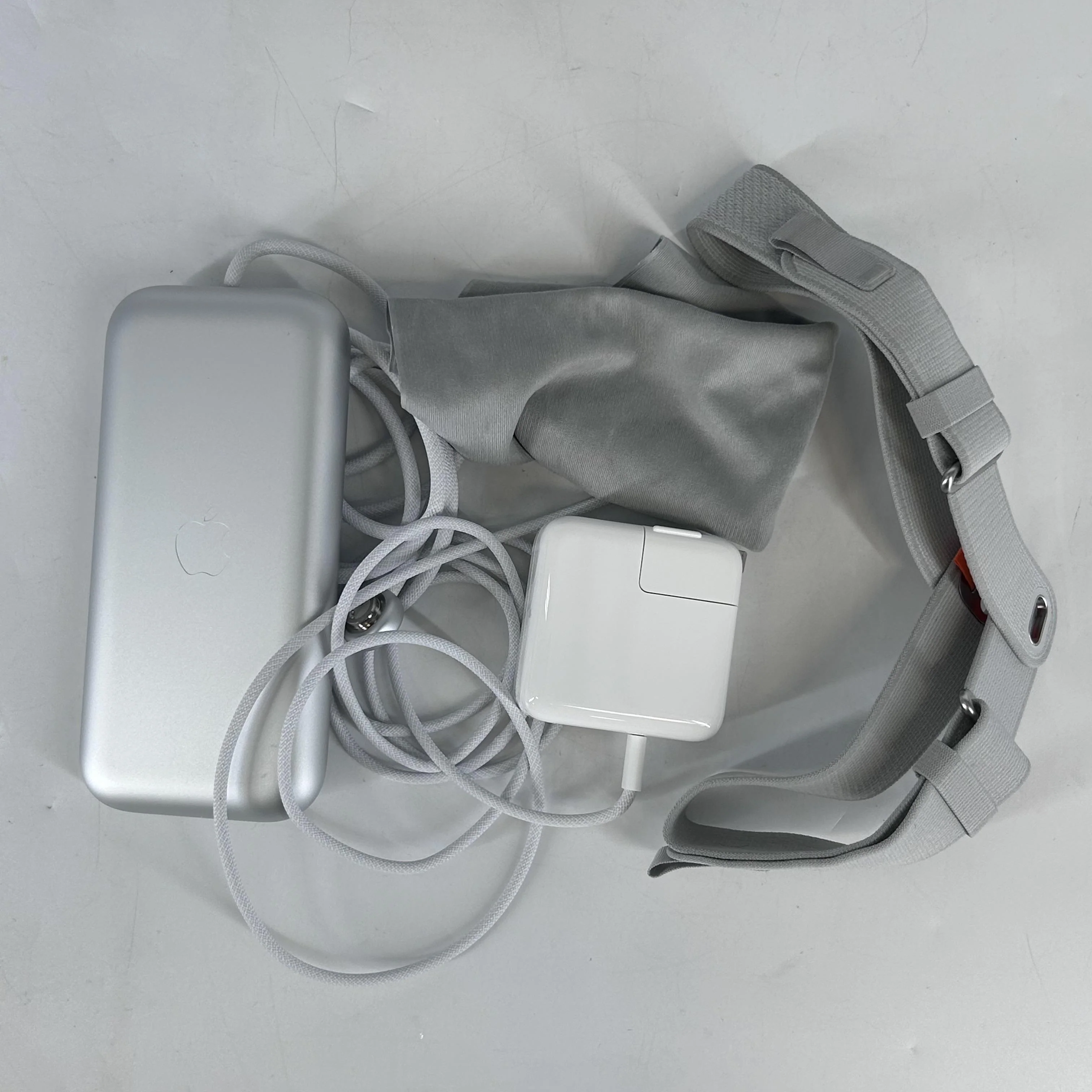 Apple Vision Pro 512GB - Image 10